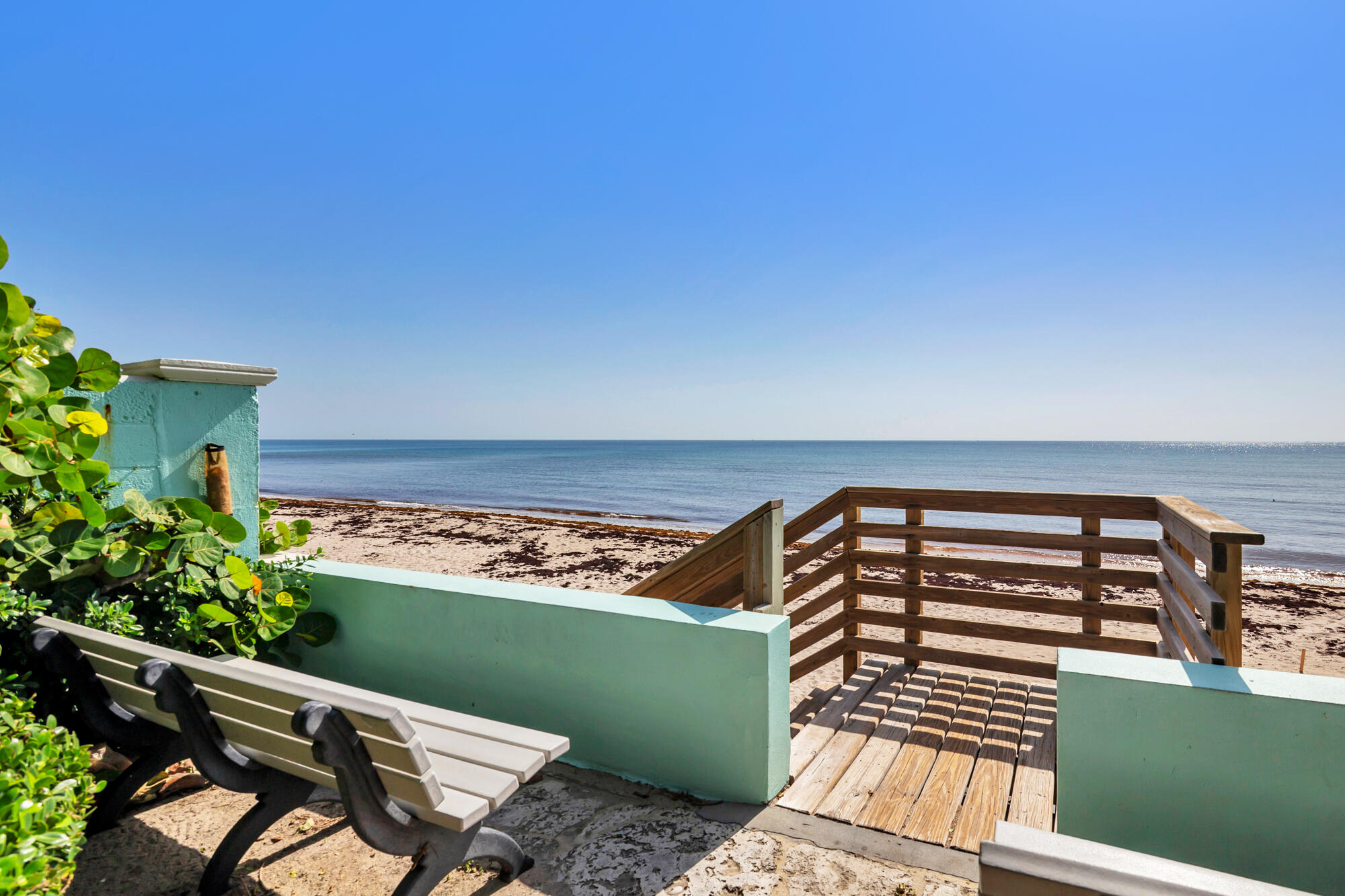 1161 N Ocean Way Property Photo 2