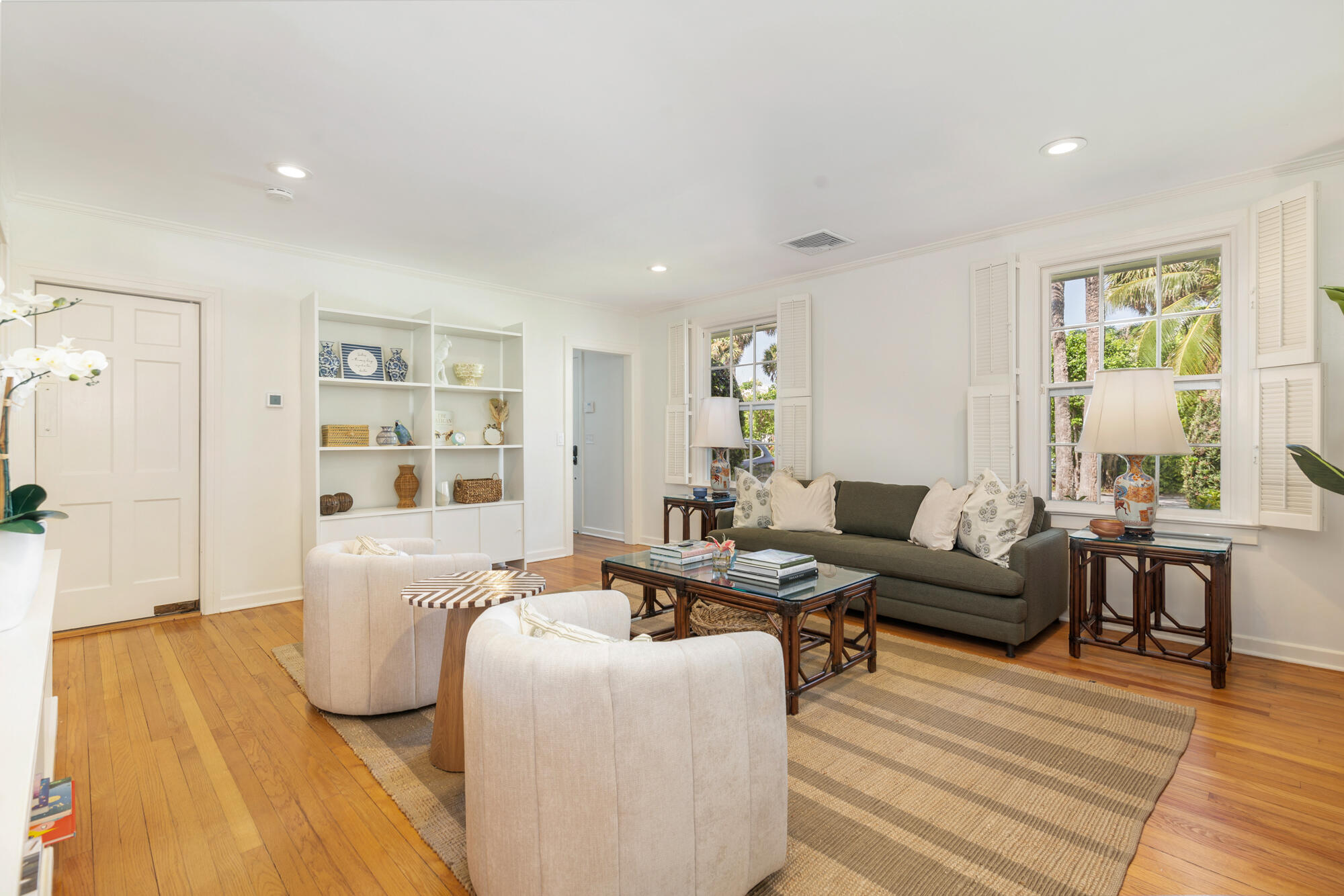 1161 N Ocean Way Property Photo 4