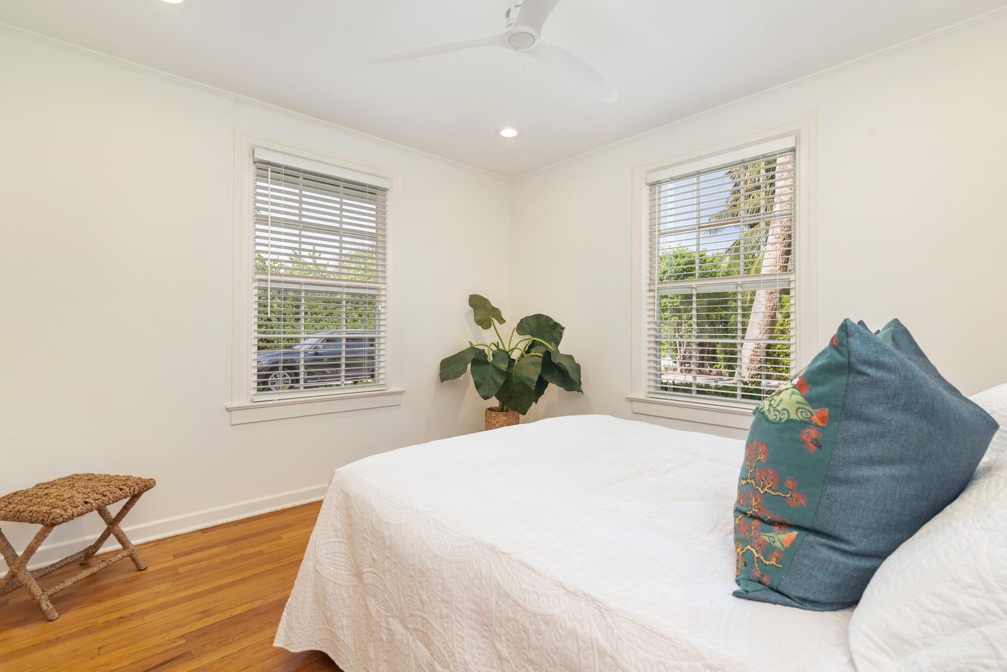 1161 N Ocean Way Property Photo 27