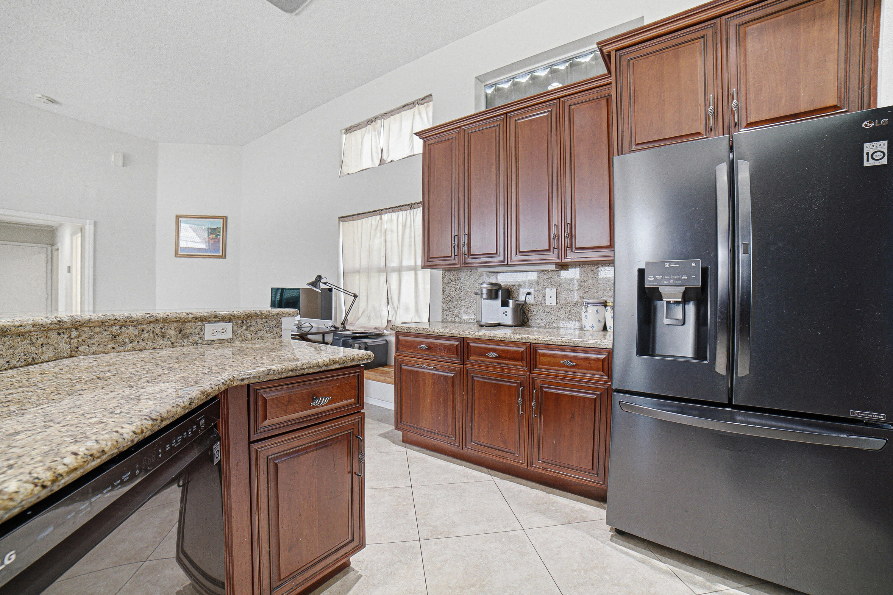 10599 Saint Thomas Drive Property Photo 18