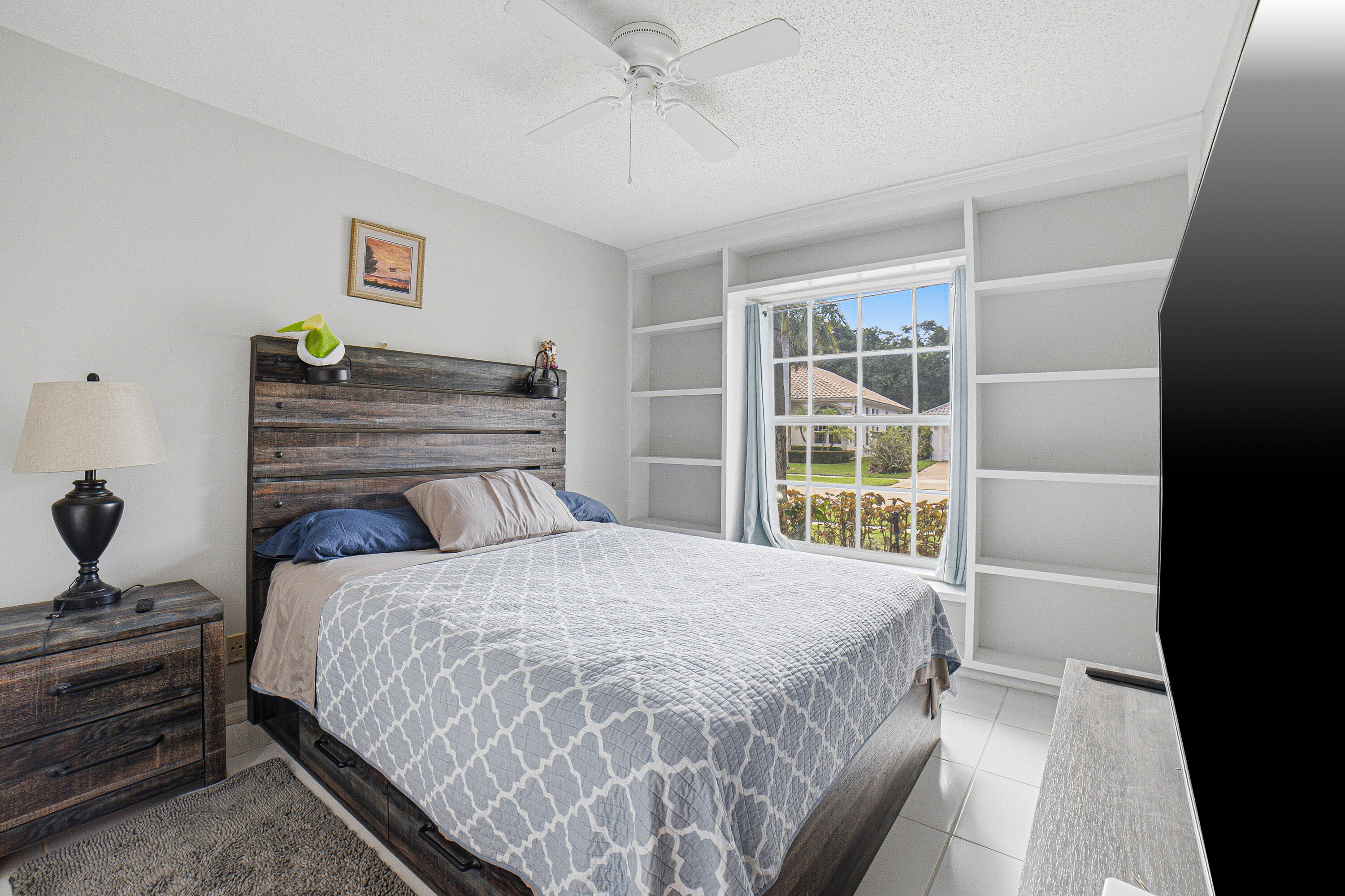 10599 Saint Thomas Drive Property Photo 31