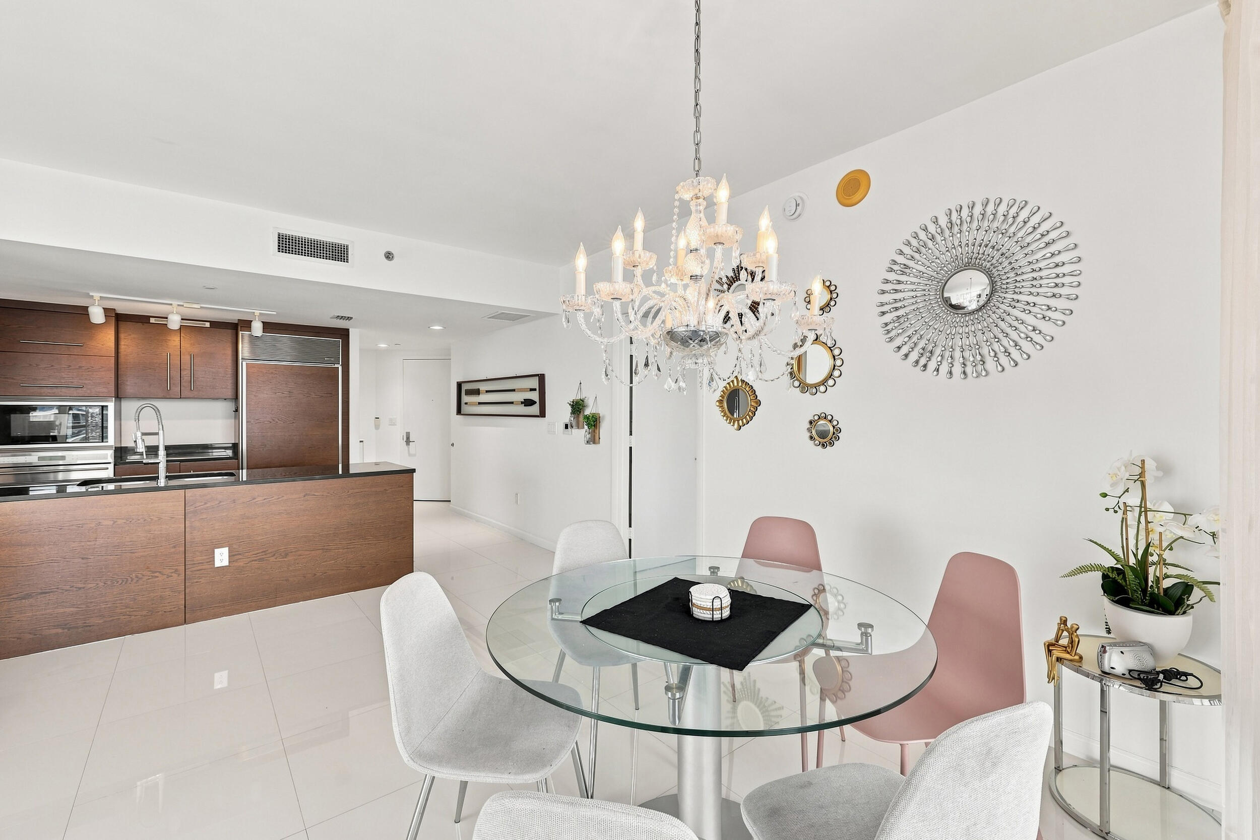 465 Brickell Avenue 5102 Property Photo 6