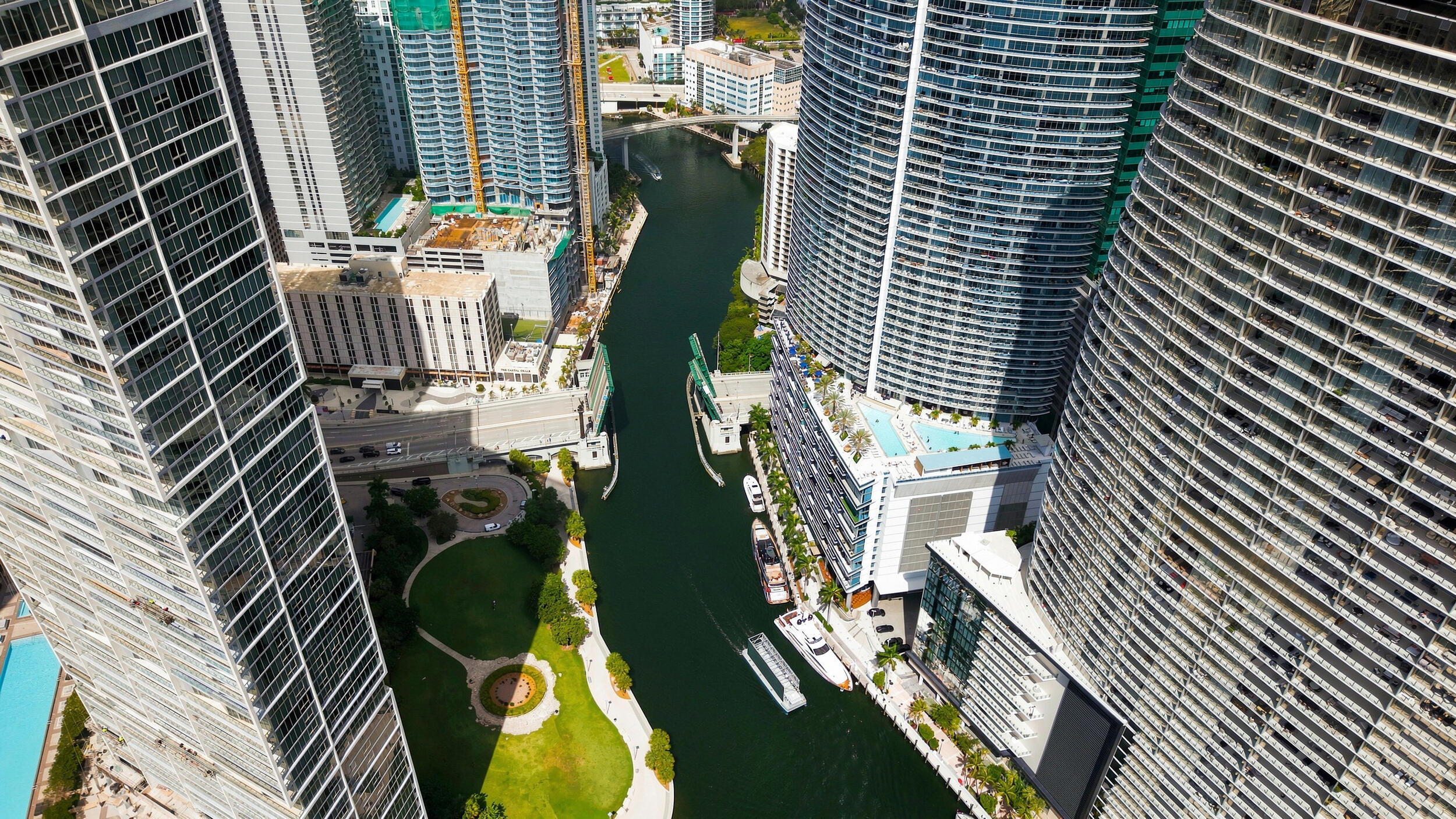 465 Brickell Avenue 5102 Property Photo 35