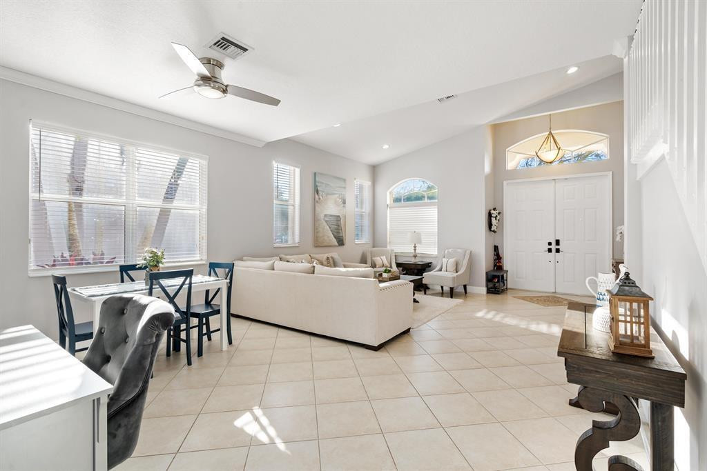 8343 Genova Way Property Photo 6