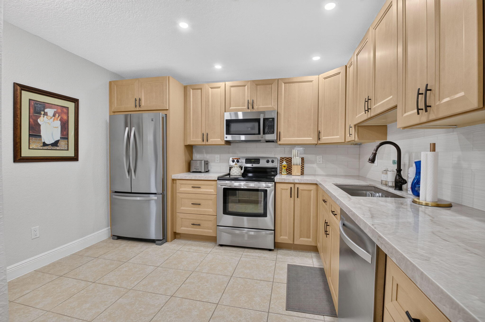 9292 Sabal Ridge Circle C Property Photo 6