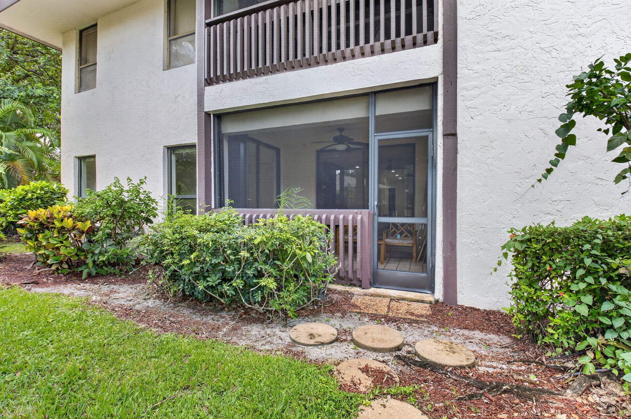 9292 Sabal Ridge Circle C Property Photo 27