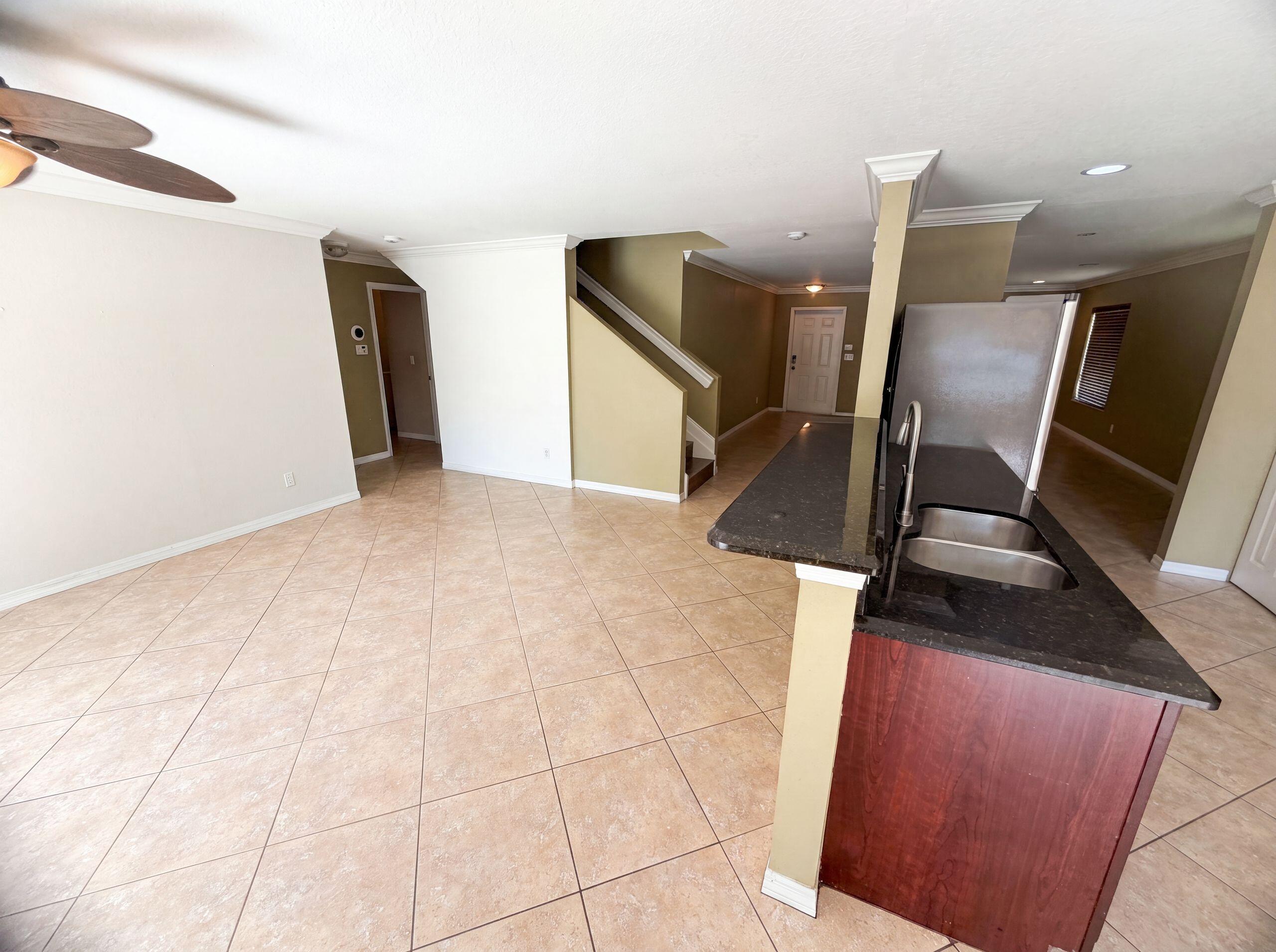 2883 Sw Cape Breton Drive Property Photo 7
