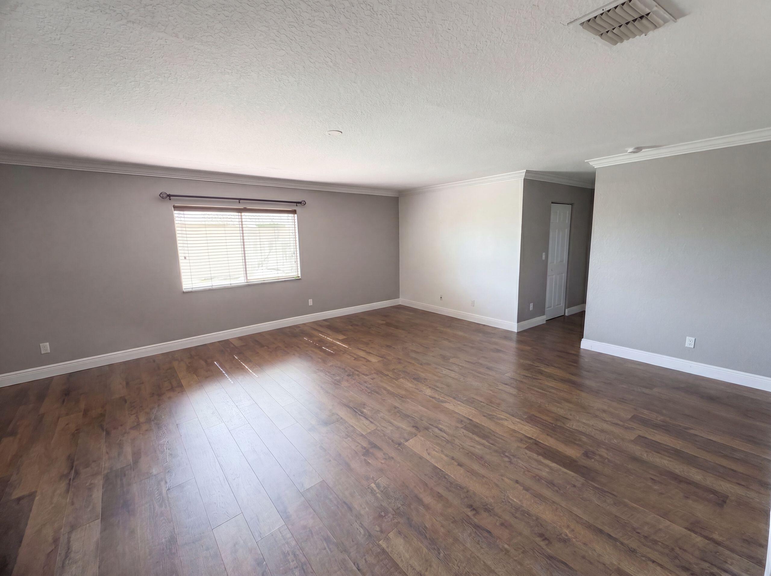 2883 Sw Cape Breton Drive Property Photo 13
