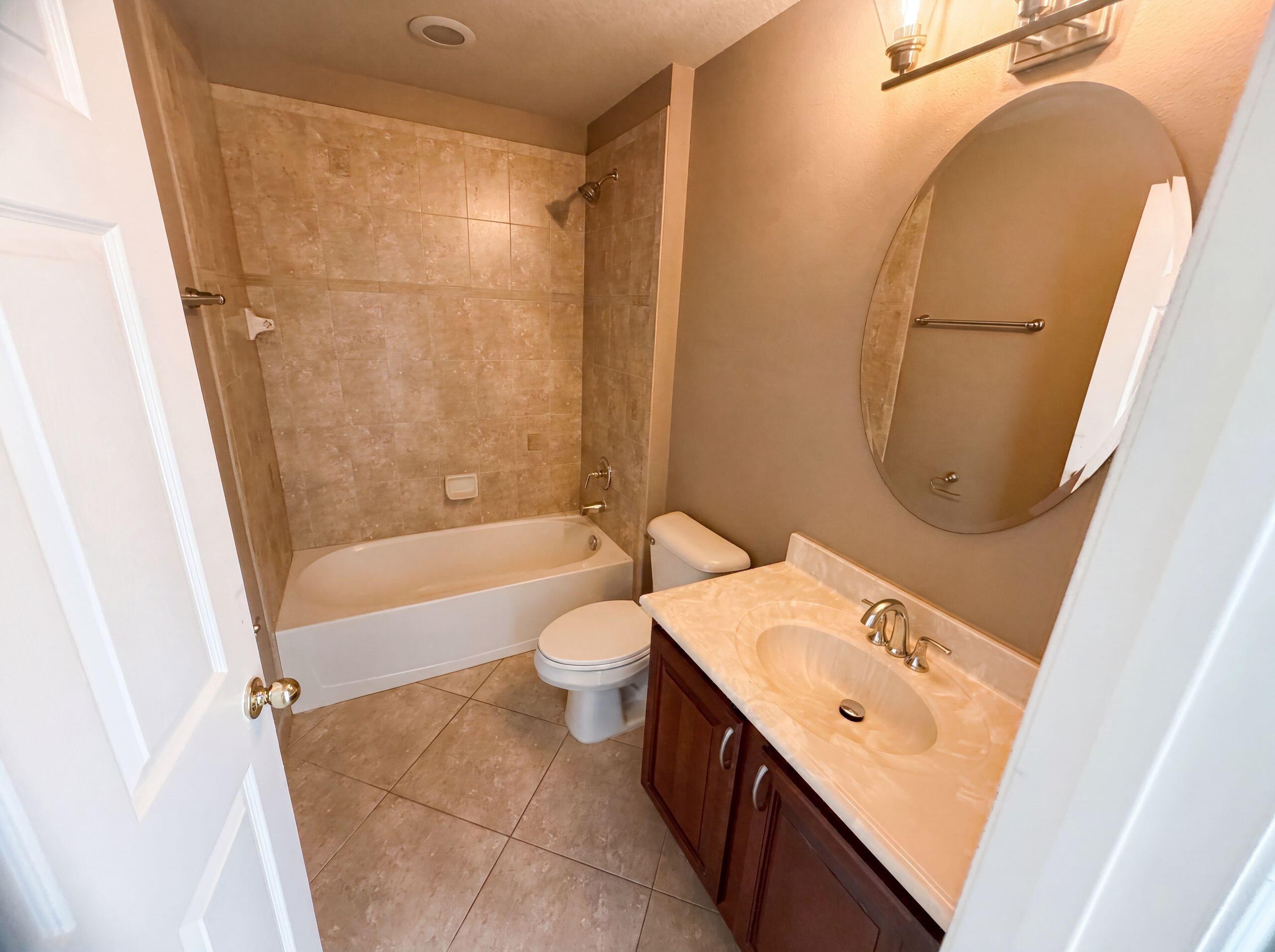 2883 Sw Cape Breton Drive Property Photo 19