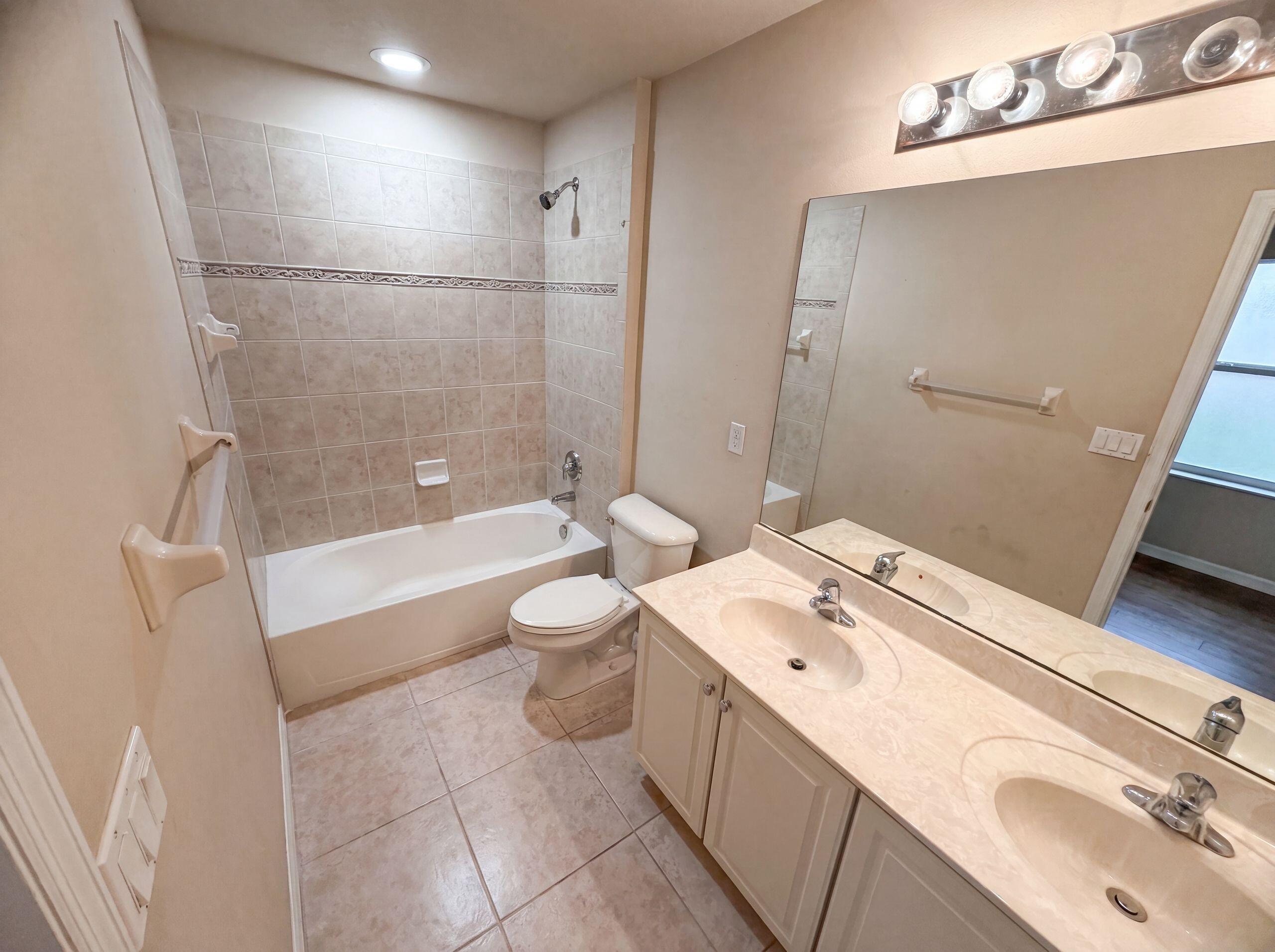 2883 Sw Cape Breton Drive Property Photo 22