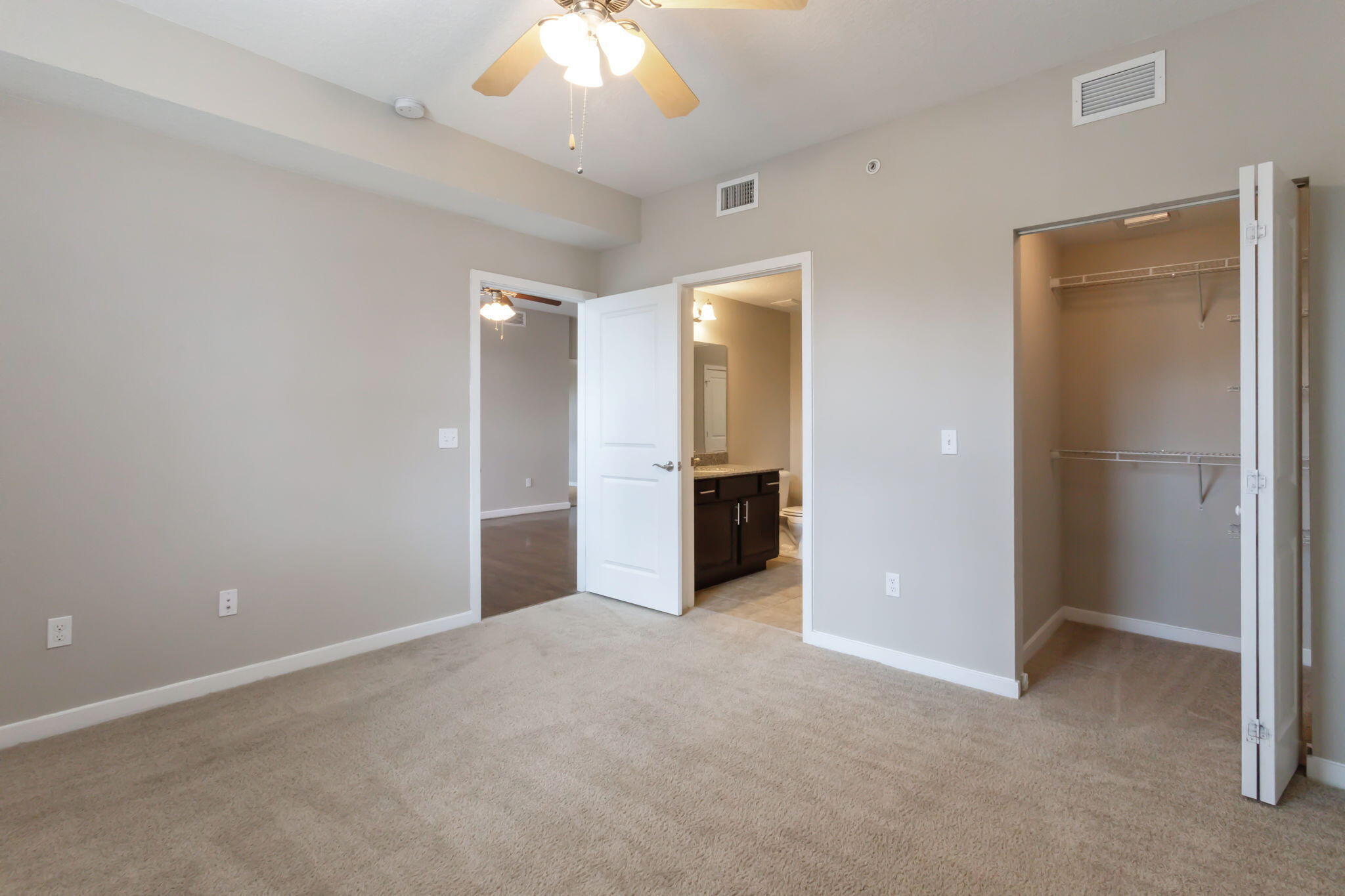 3607 High Ridge Road 207 Property Photo 11