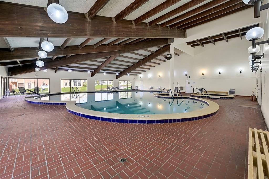9801 Sunrise Lakes Boulevard 208 Property Photo 2