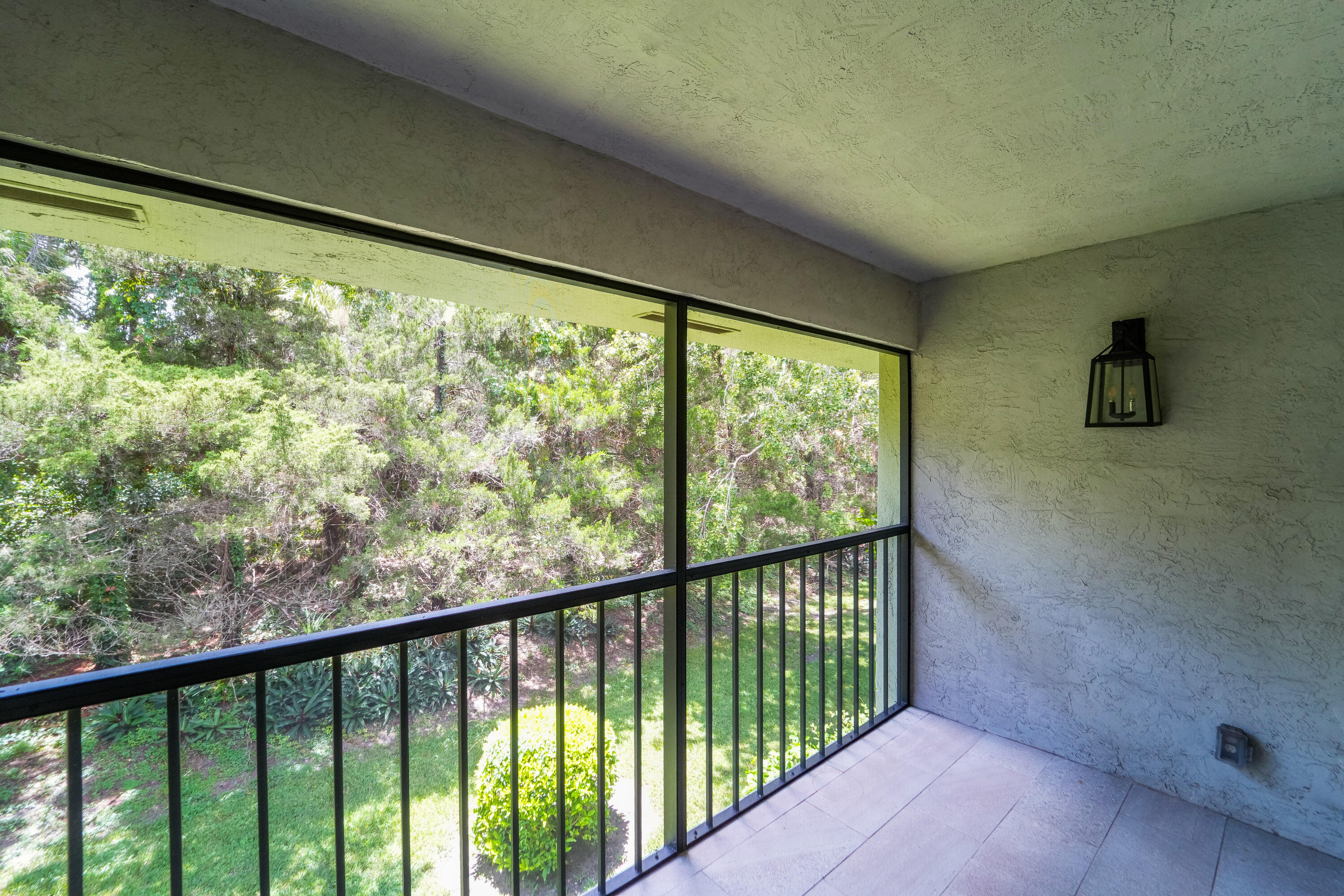 2101 Sabal Ridge Court F Property Photo 24