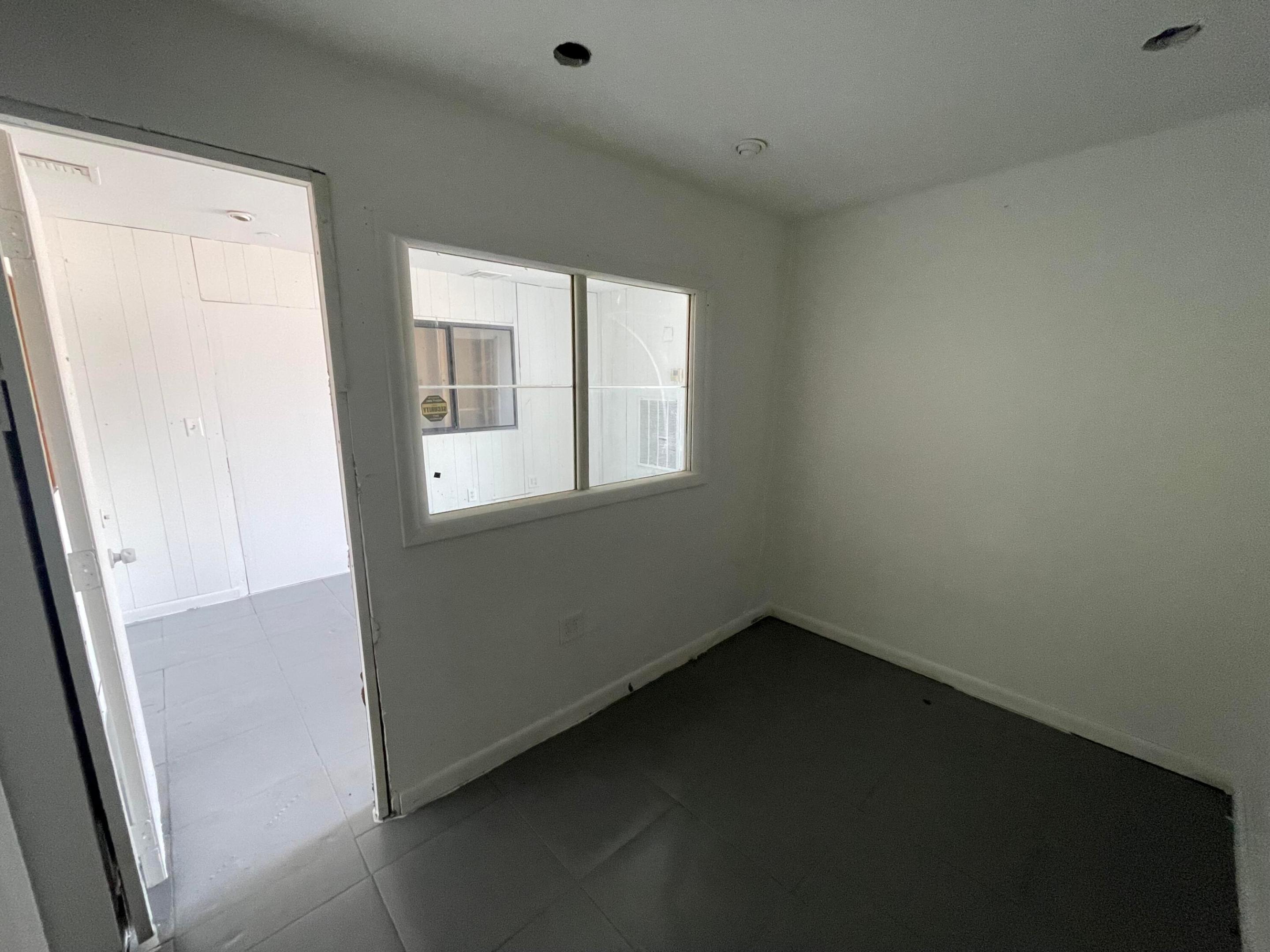 821 Nw 45th Street Property Photo 6