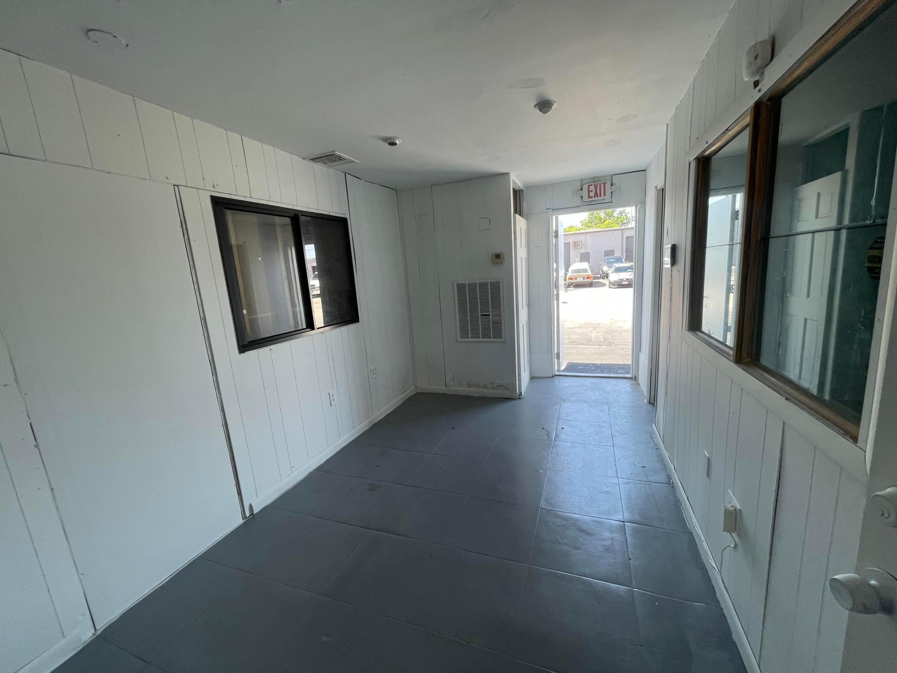 821 Nw 45th Street Property Photo 15