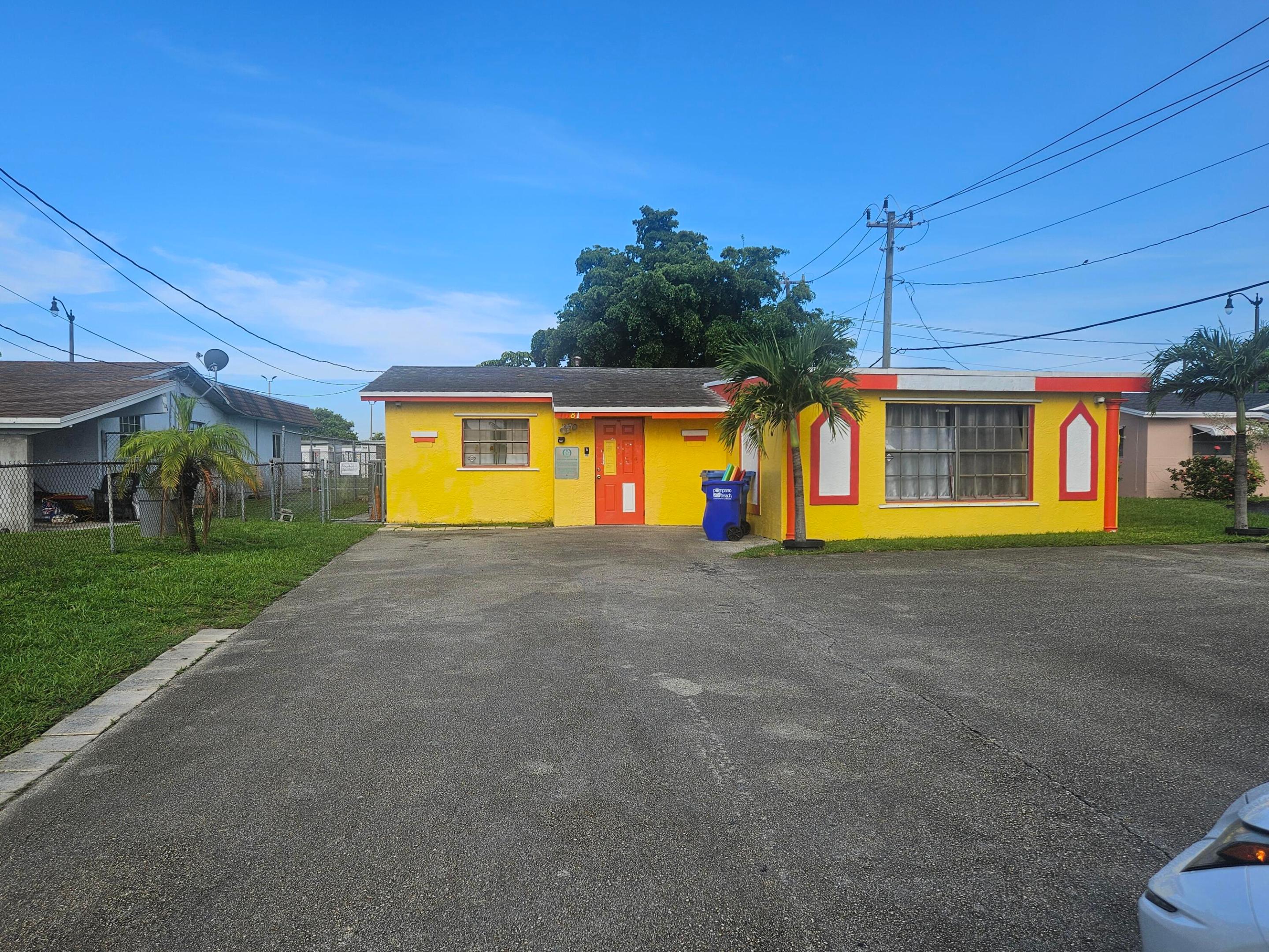 1081 Nw 24th Avenue Property Photo 1