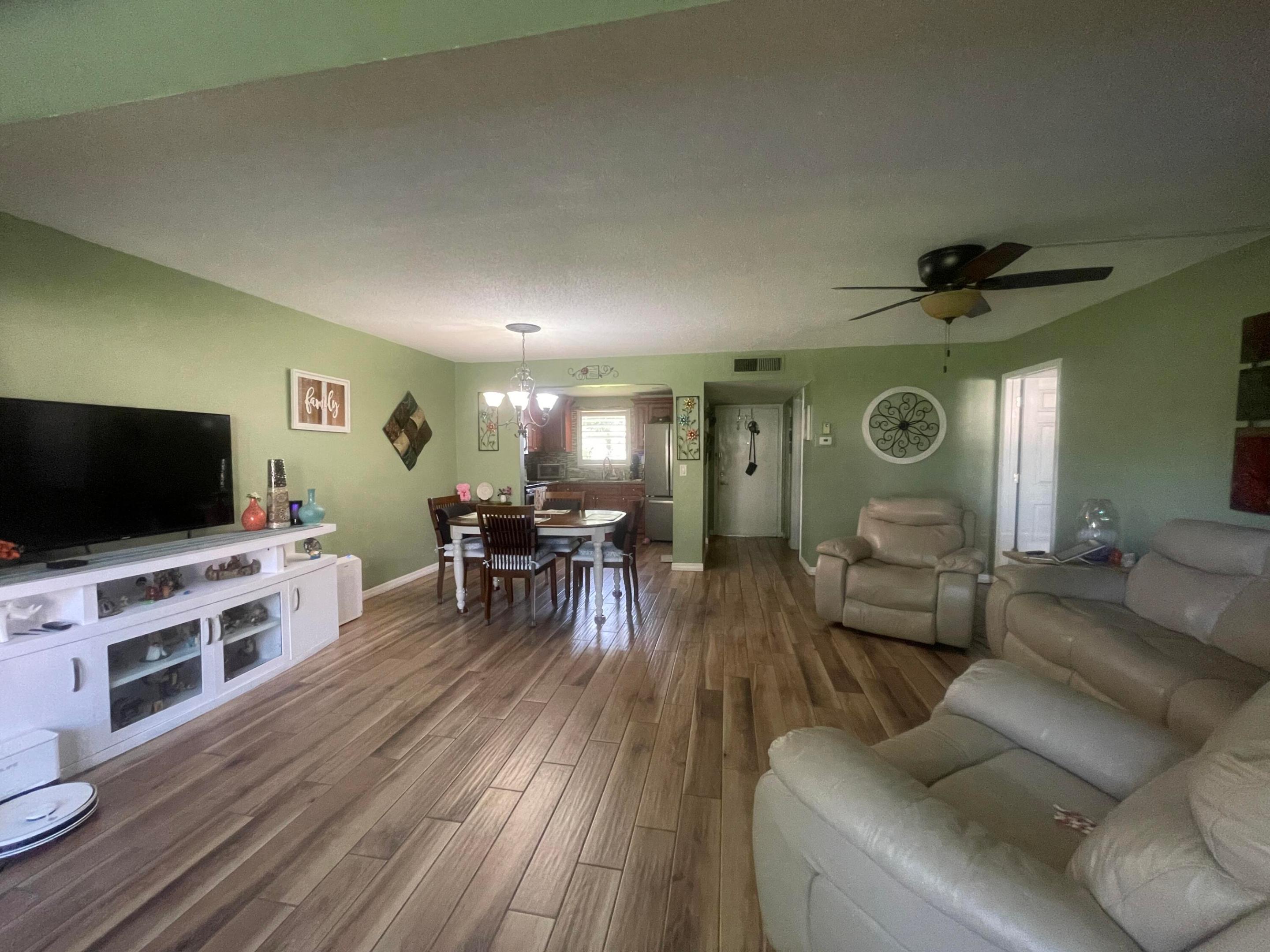 702 Lori Drive 195 Property Photo 5
