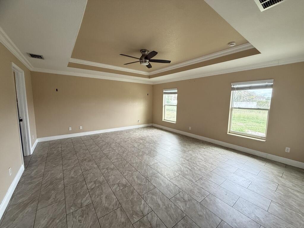 4417 Sw Baturro Street Property Photo 7