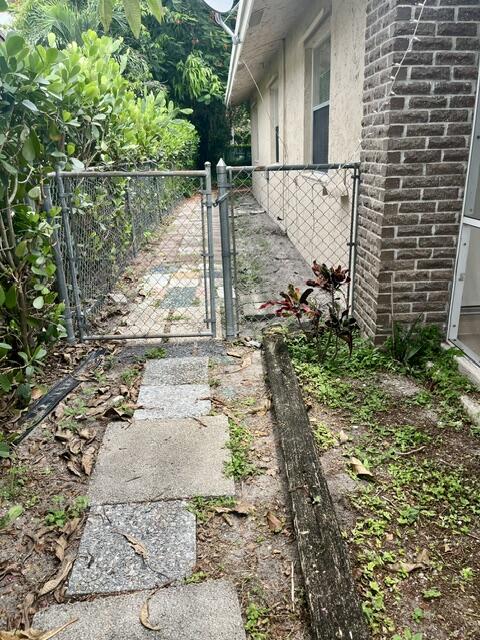 424 Jennings Avenue Property Photo 7