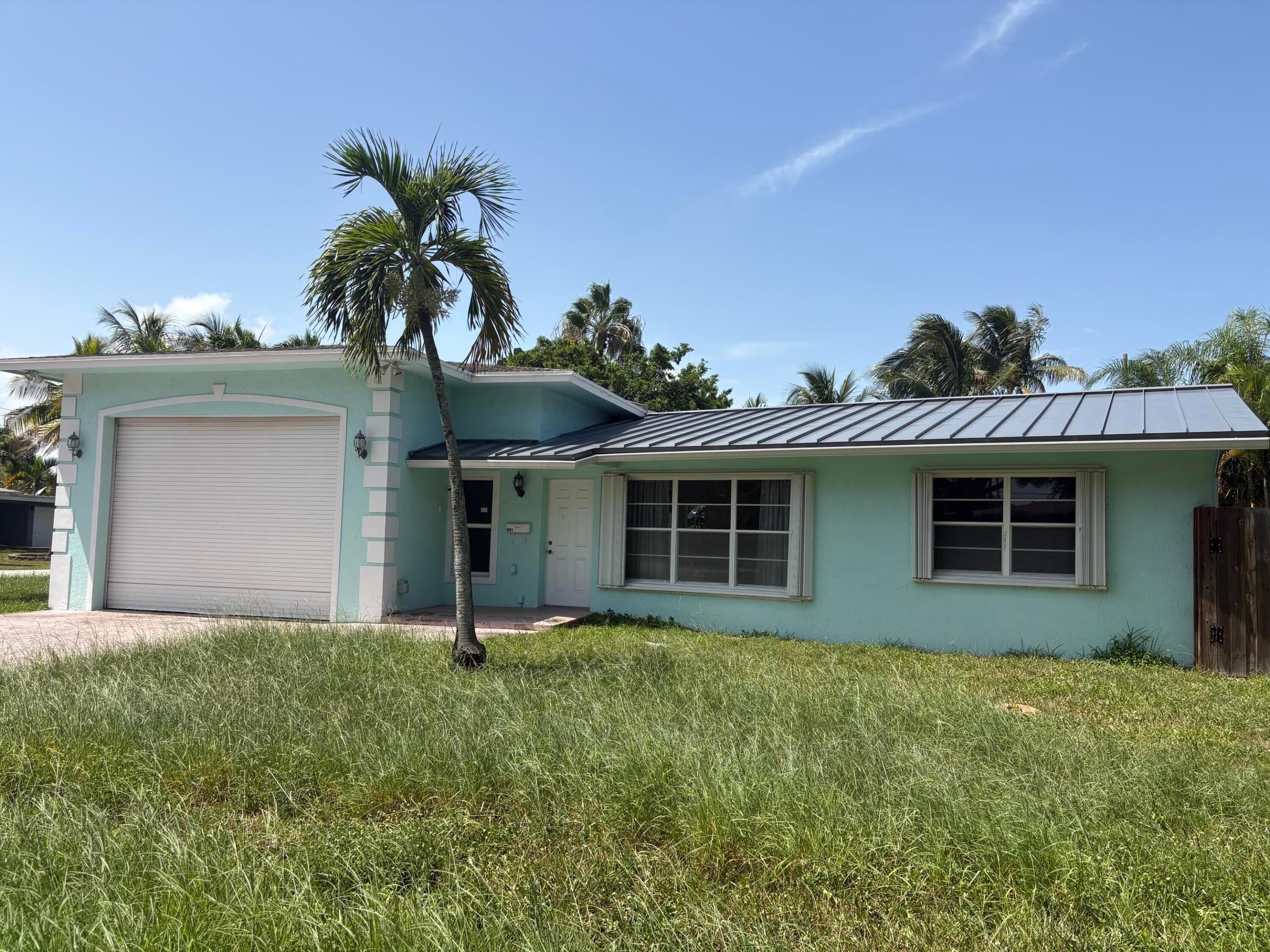641 NW 28TH Street