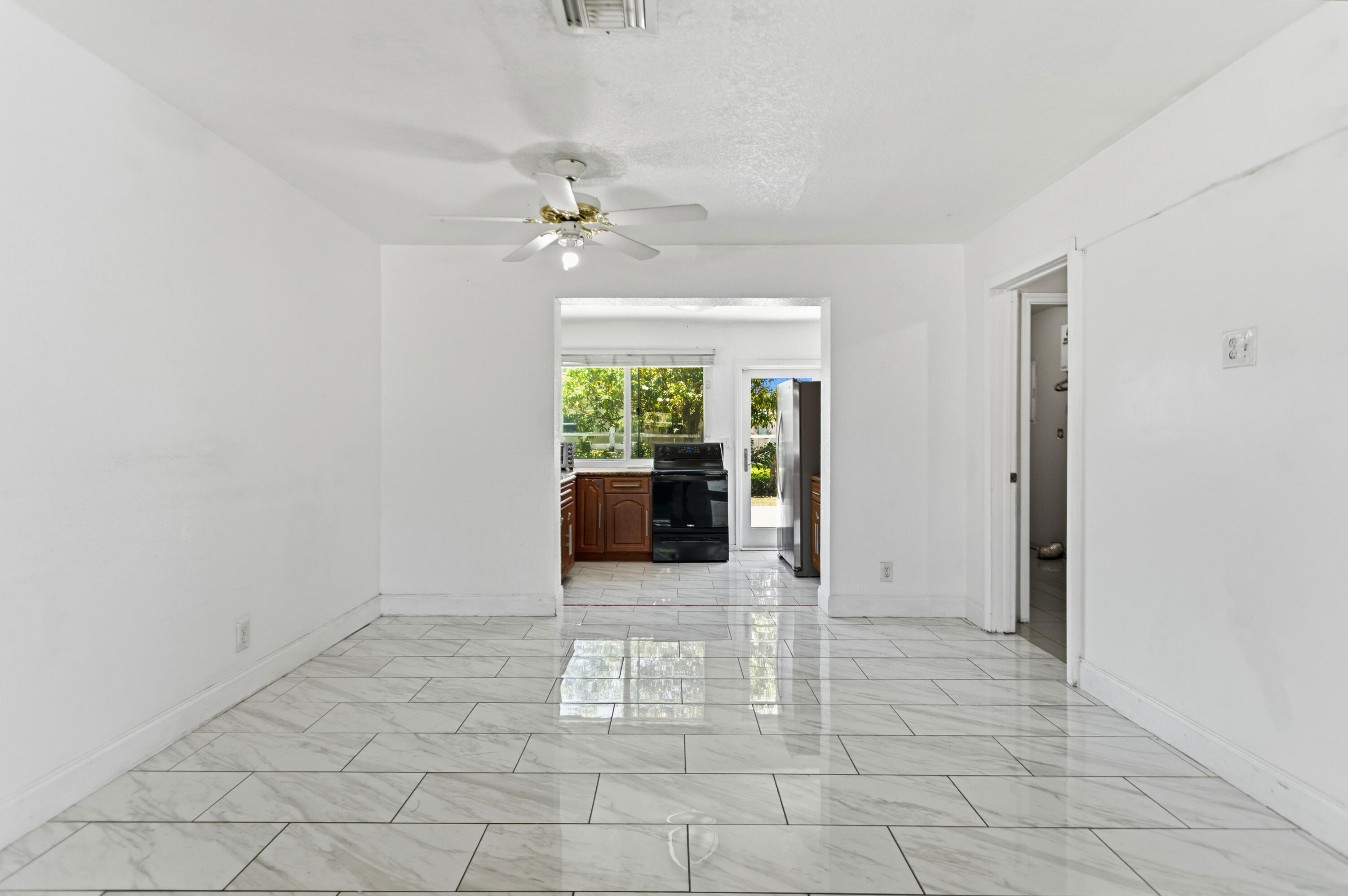 2748 Sw 46th Court Property Photo 11