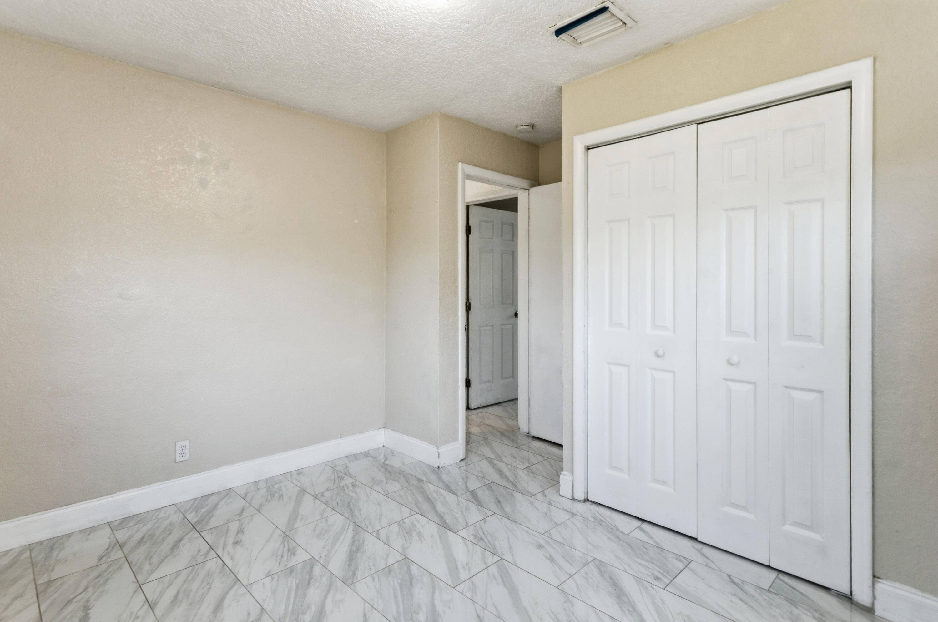 2748 Sw 46th Court Property Photo 37