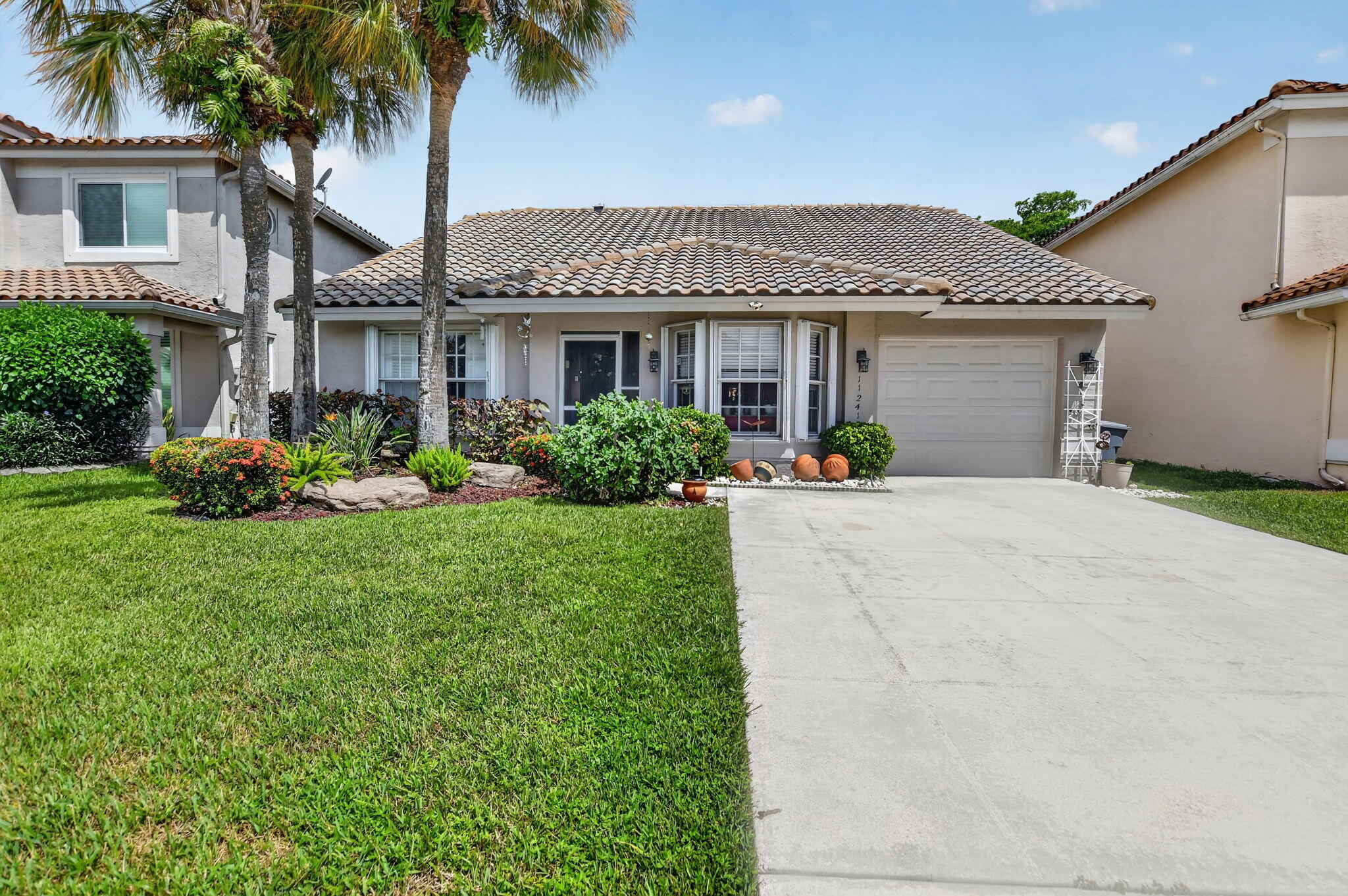 11241 Coral Reef Drive