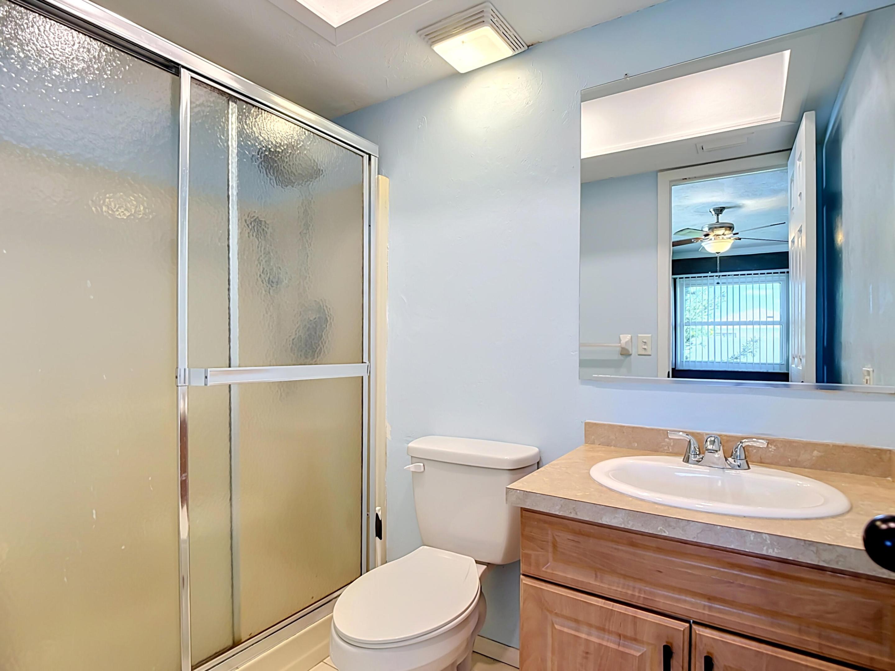 1832 Se Van Loon Terrace Property Photo 36