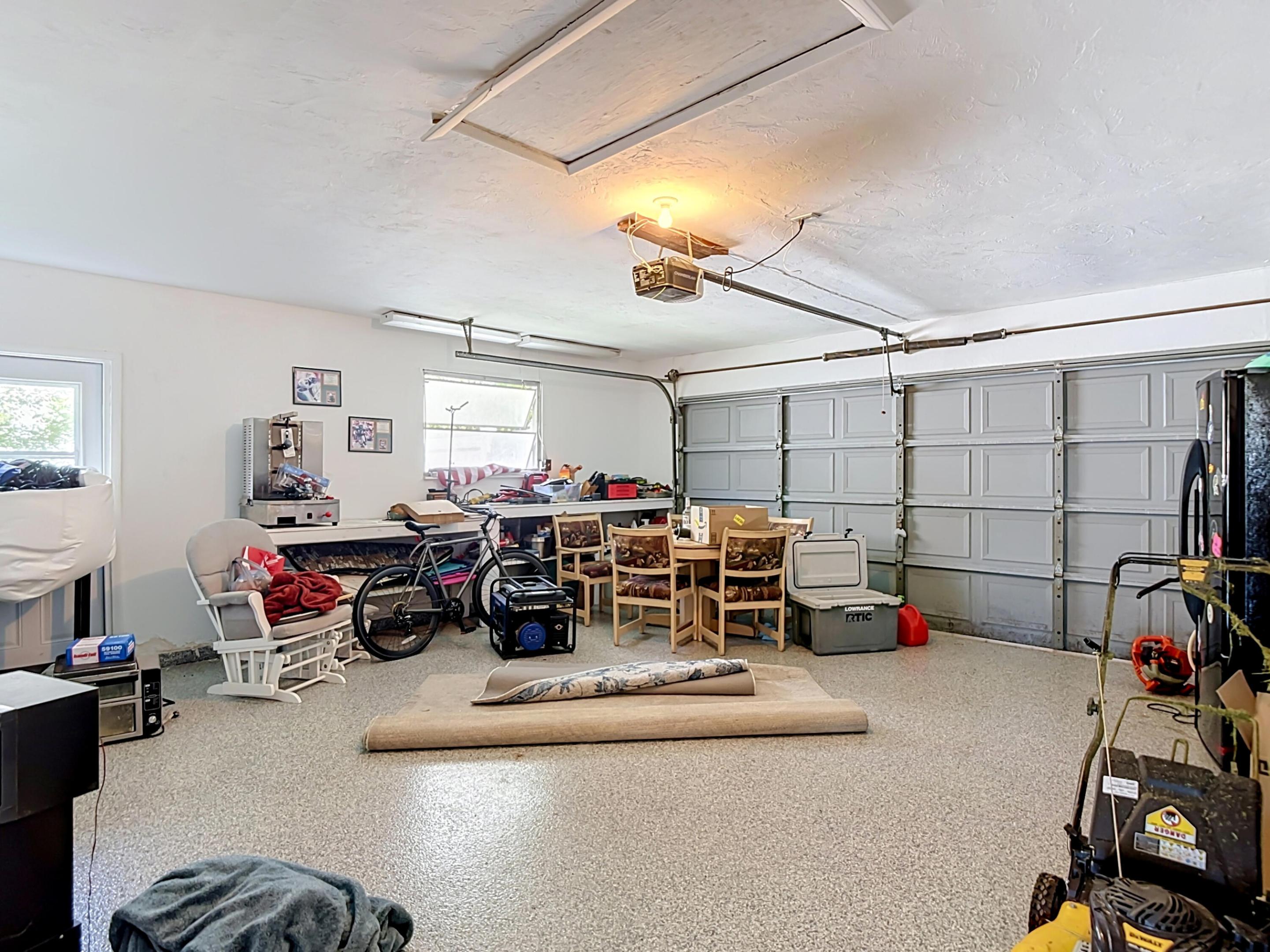 1832 Se Van Loon Terrace Property Photo 41