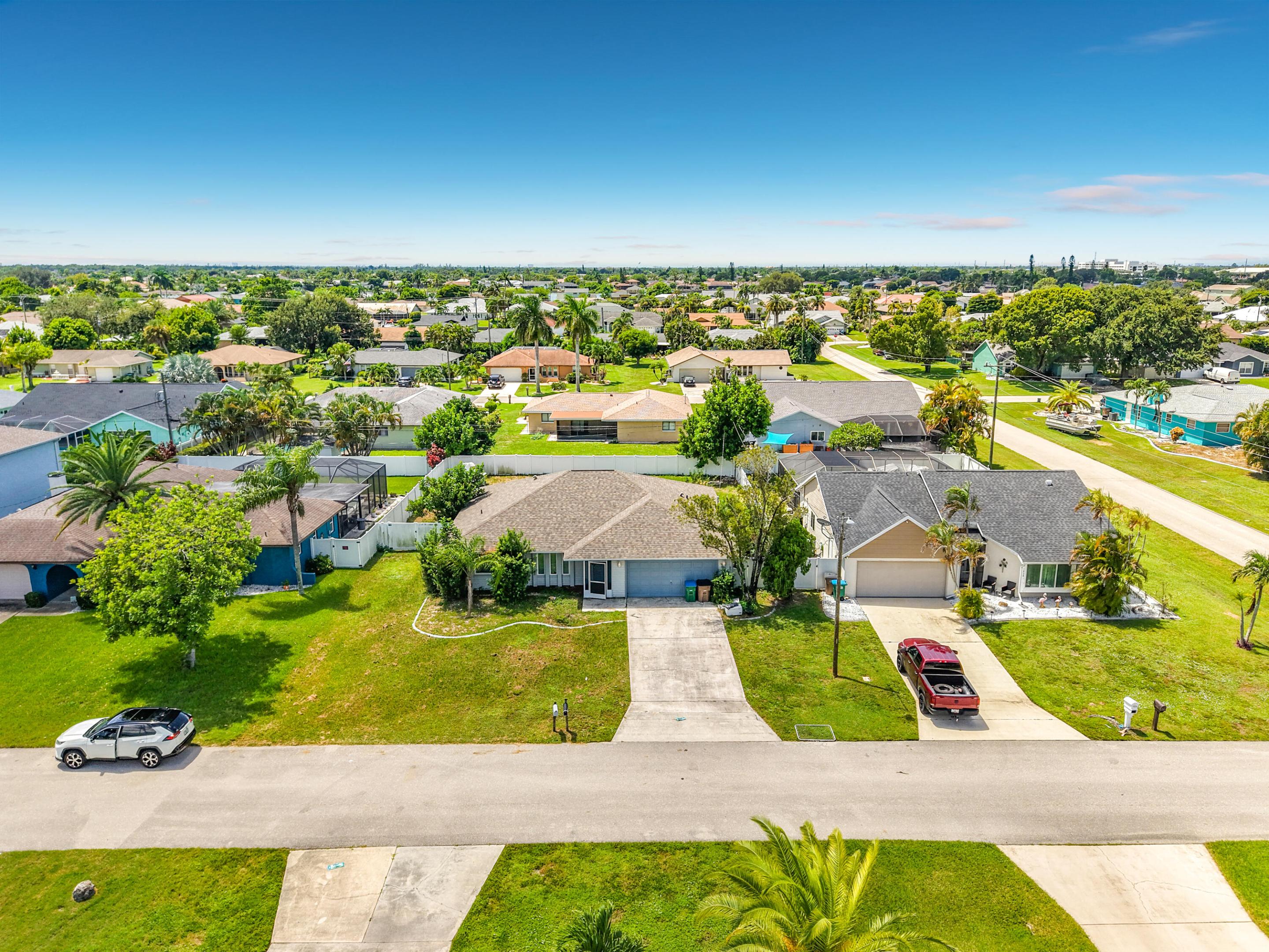 1832 Se Van Loon Terrace Property Photo 42