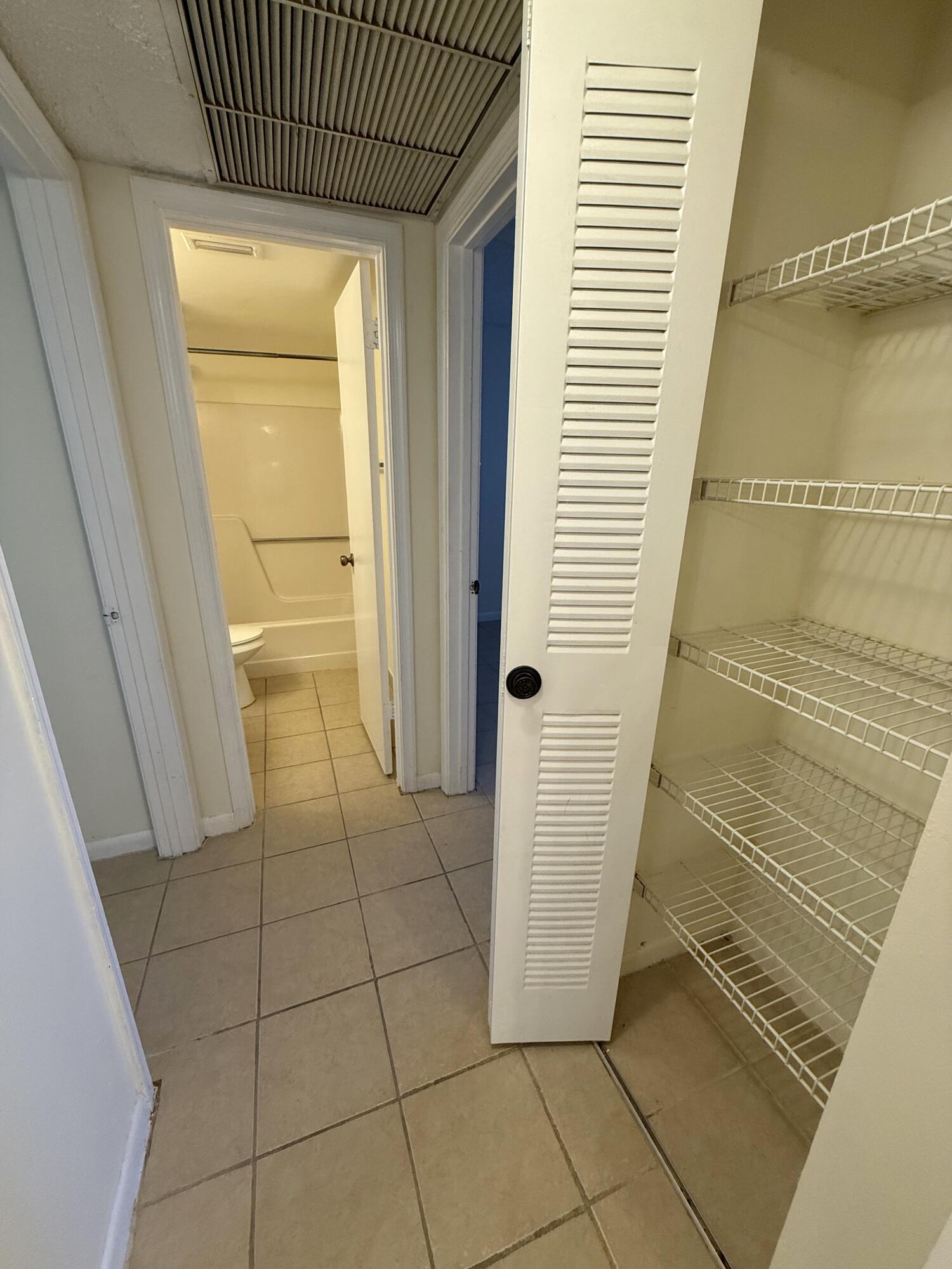 3764 N University Drive I-8 Property Photo 8