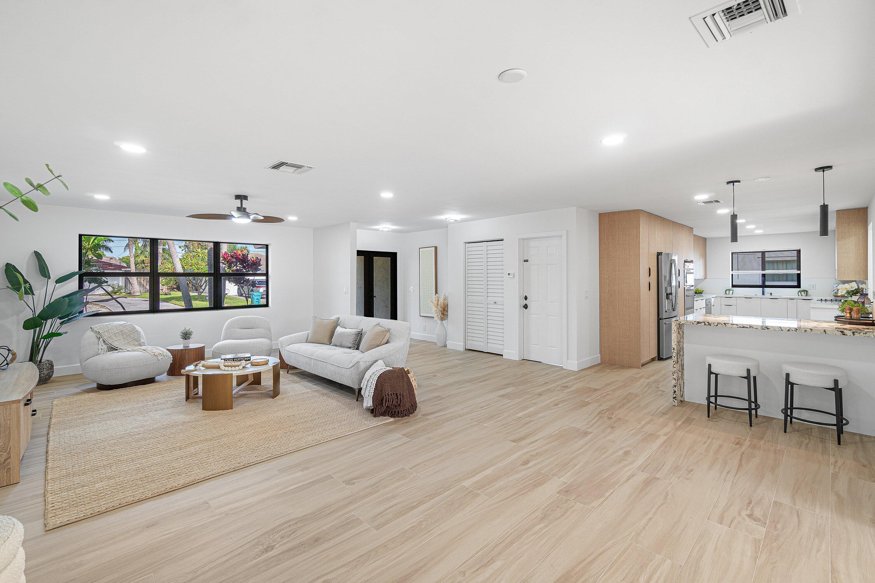 2538 SW 13th Court