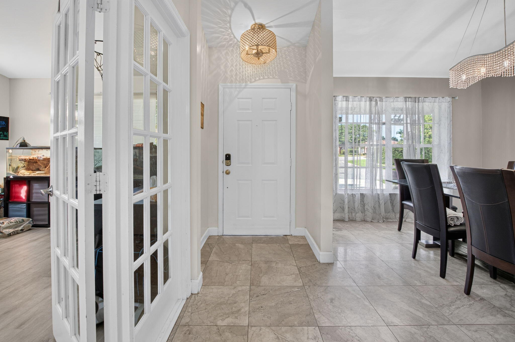 19600 Sea Pines Way Property Photo 3