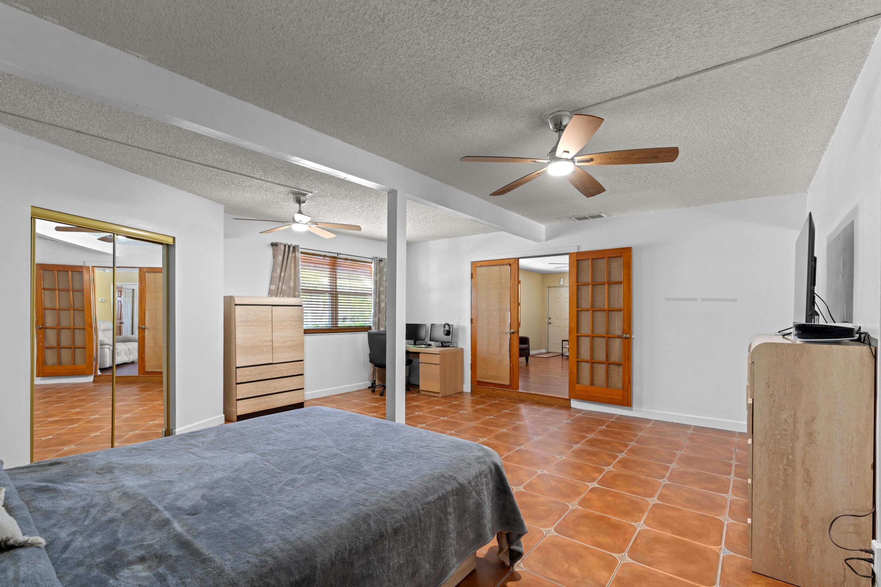 1054 Old Boynton Road Property Photo 16