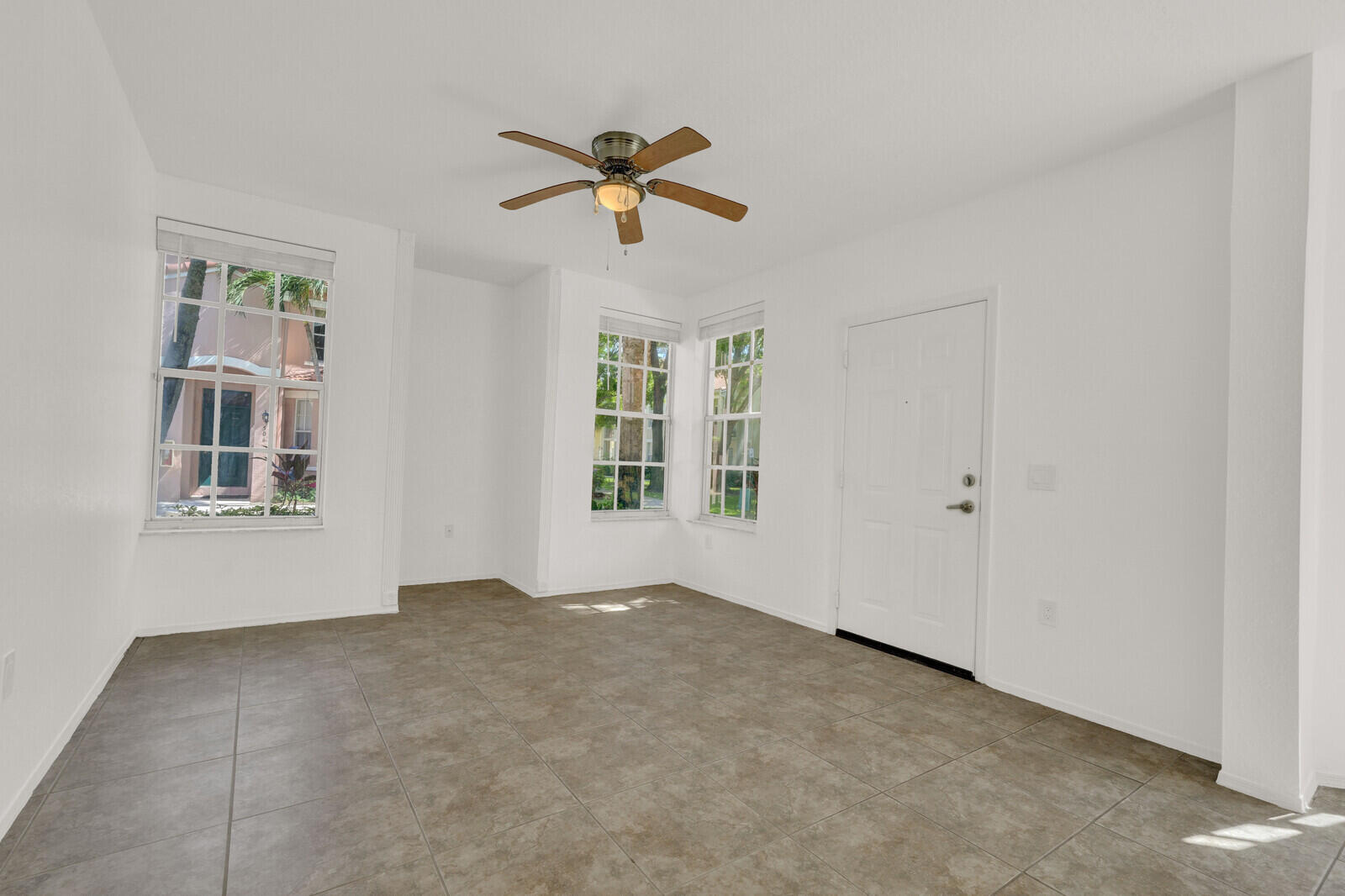 709 Belmont Place 709 Property Photo 23