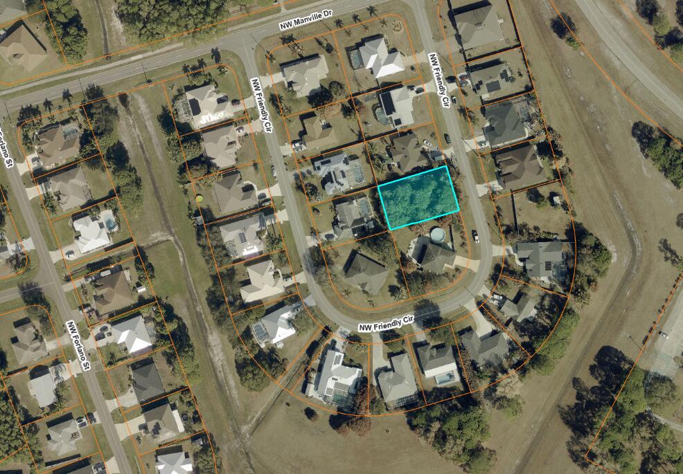 6421 Nw Friendly Circle Property Photo 1