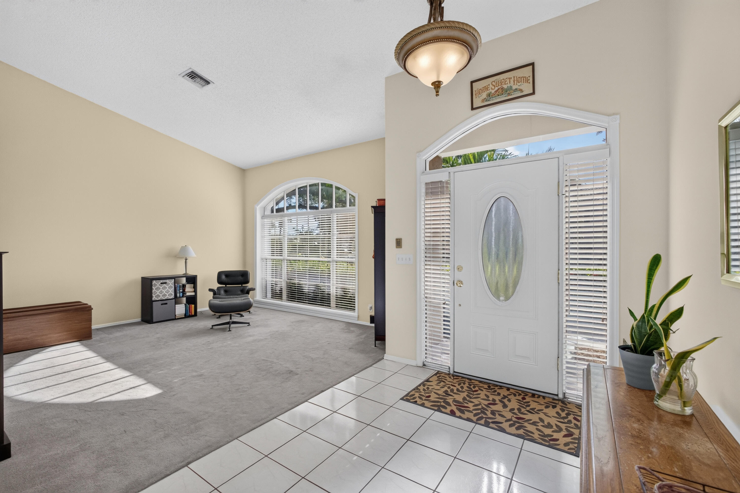1011 Woodfield Circle Property Photo 12