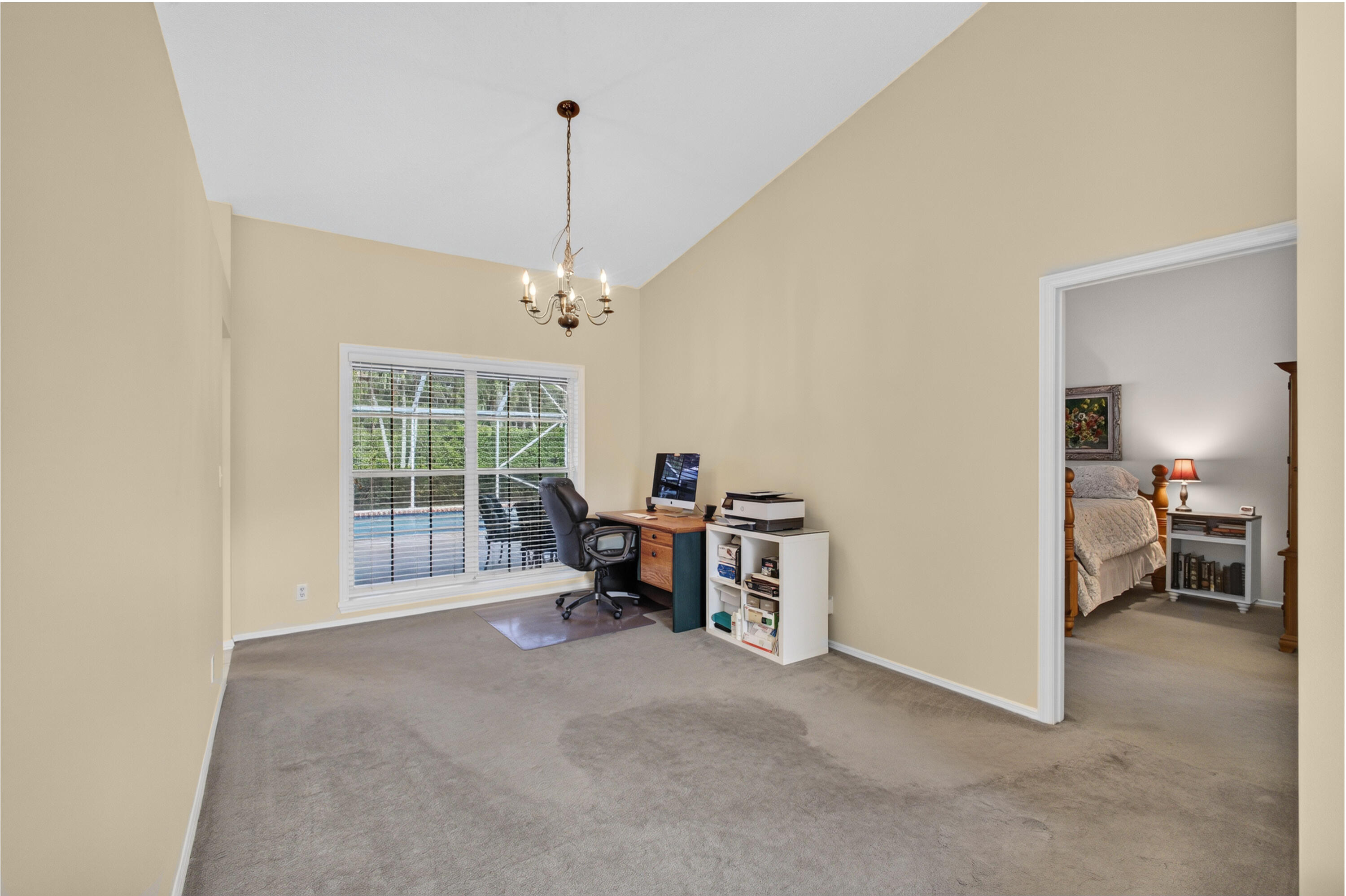 1011 Woodfield Circle Property Photo 16