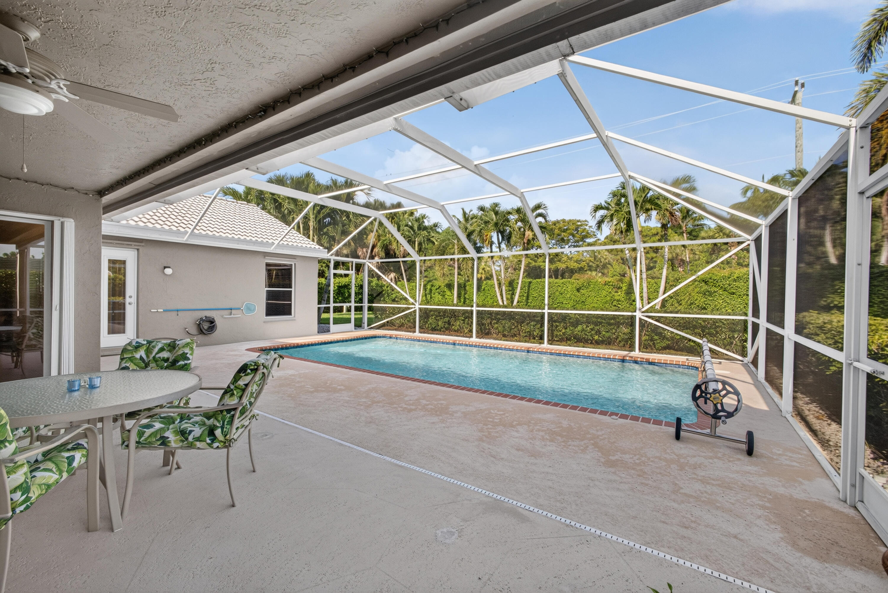 1011 Woodfield Circle Property Photo 36