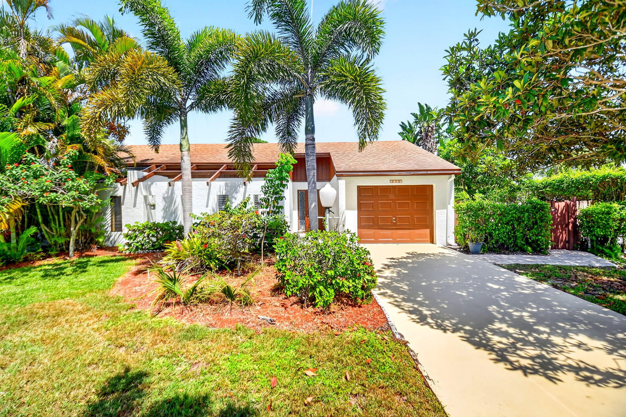 6747 Starkeys Place Property Photo 1
