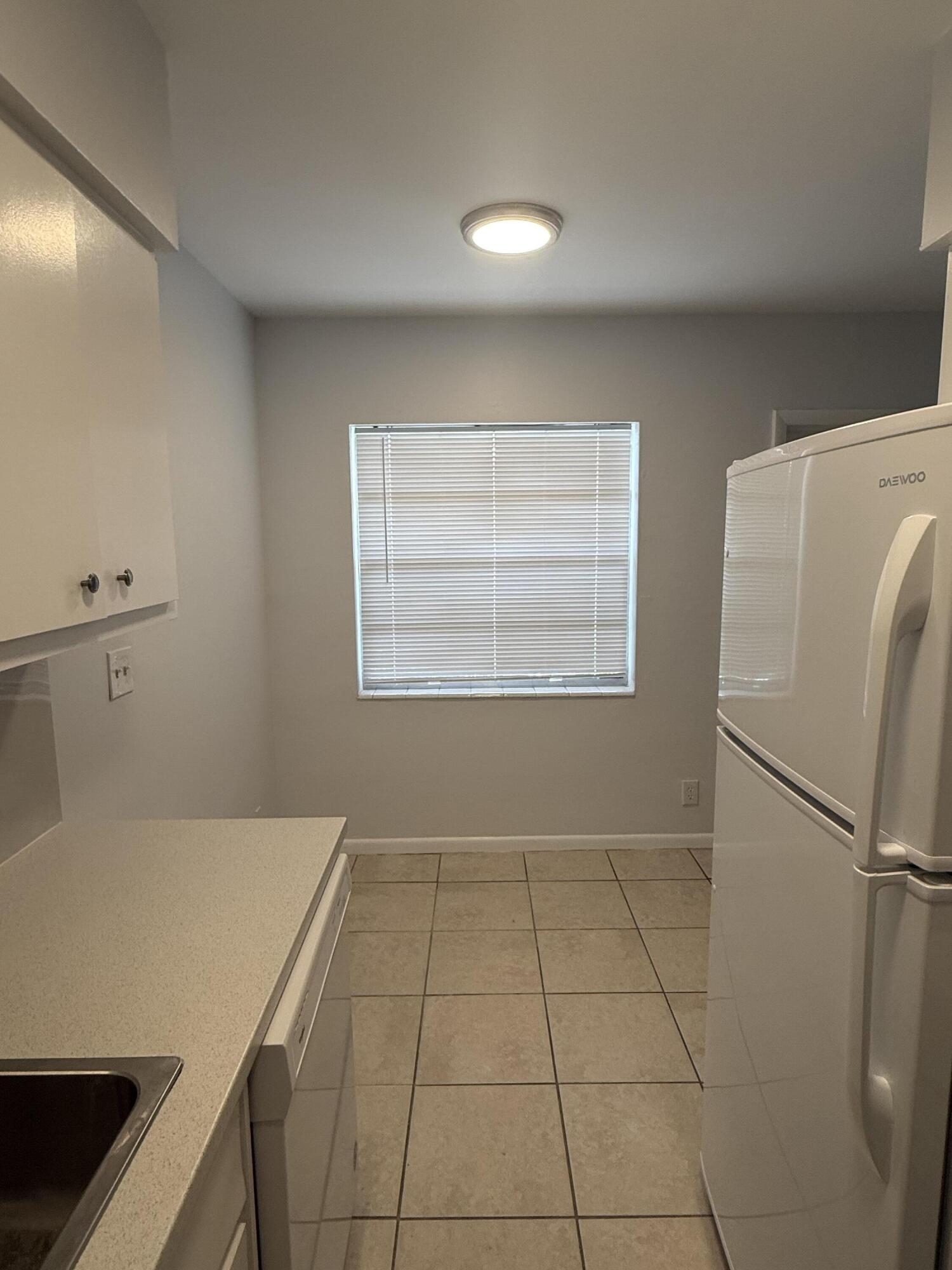 2017 Ne 18th Street 2 Property Photo 4