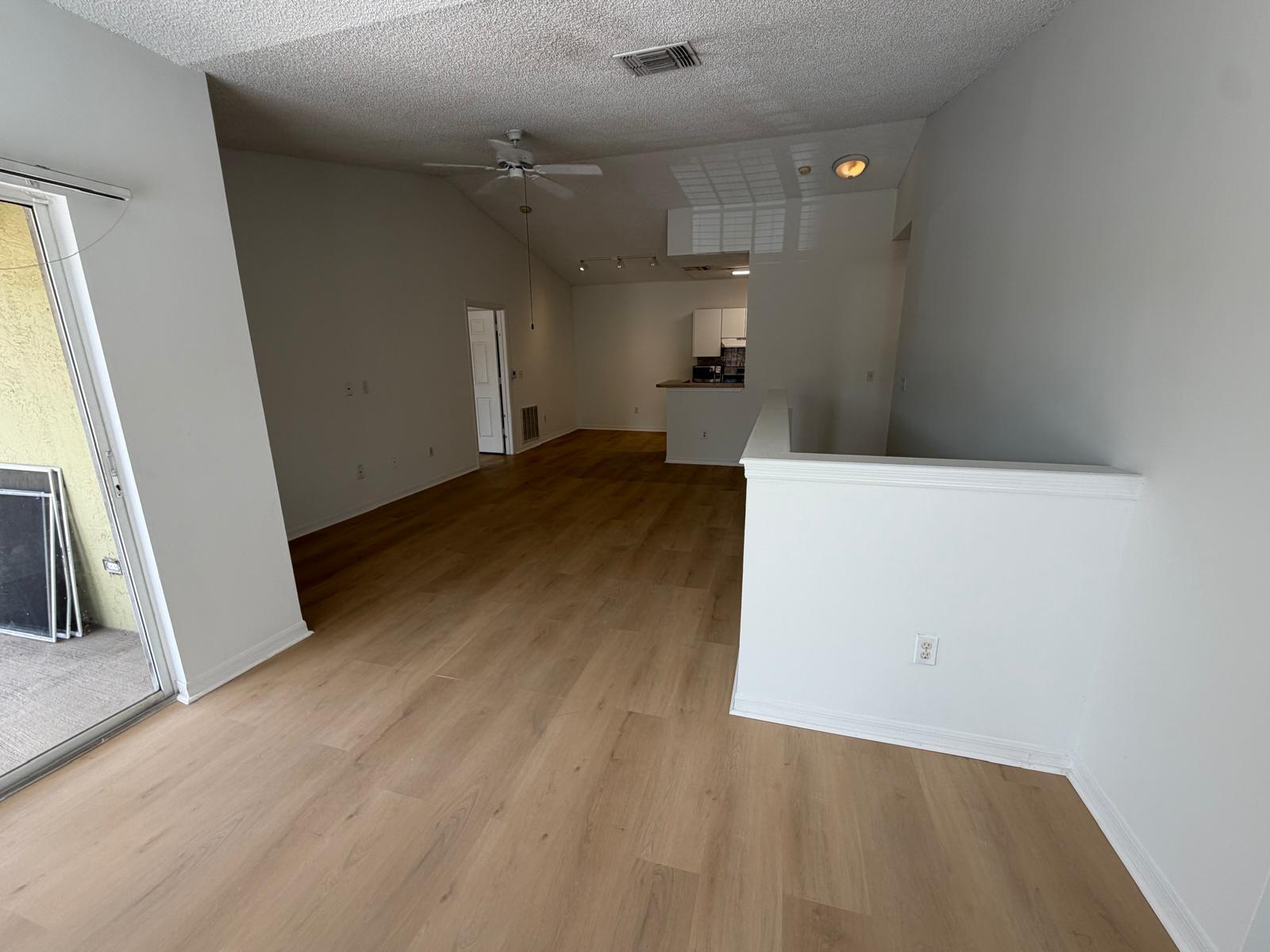 10336 Fox Trail Road S 1304 Property Photo 4