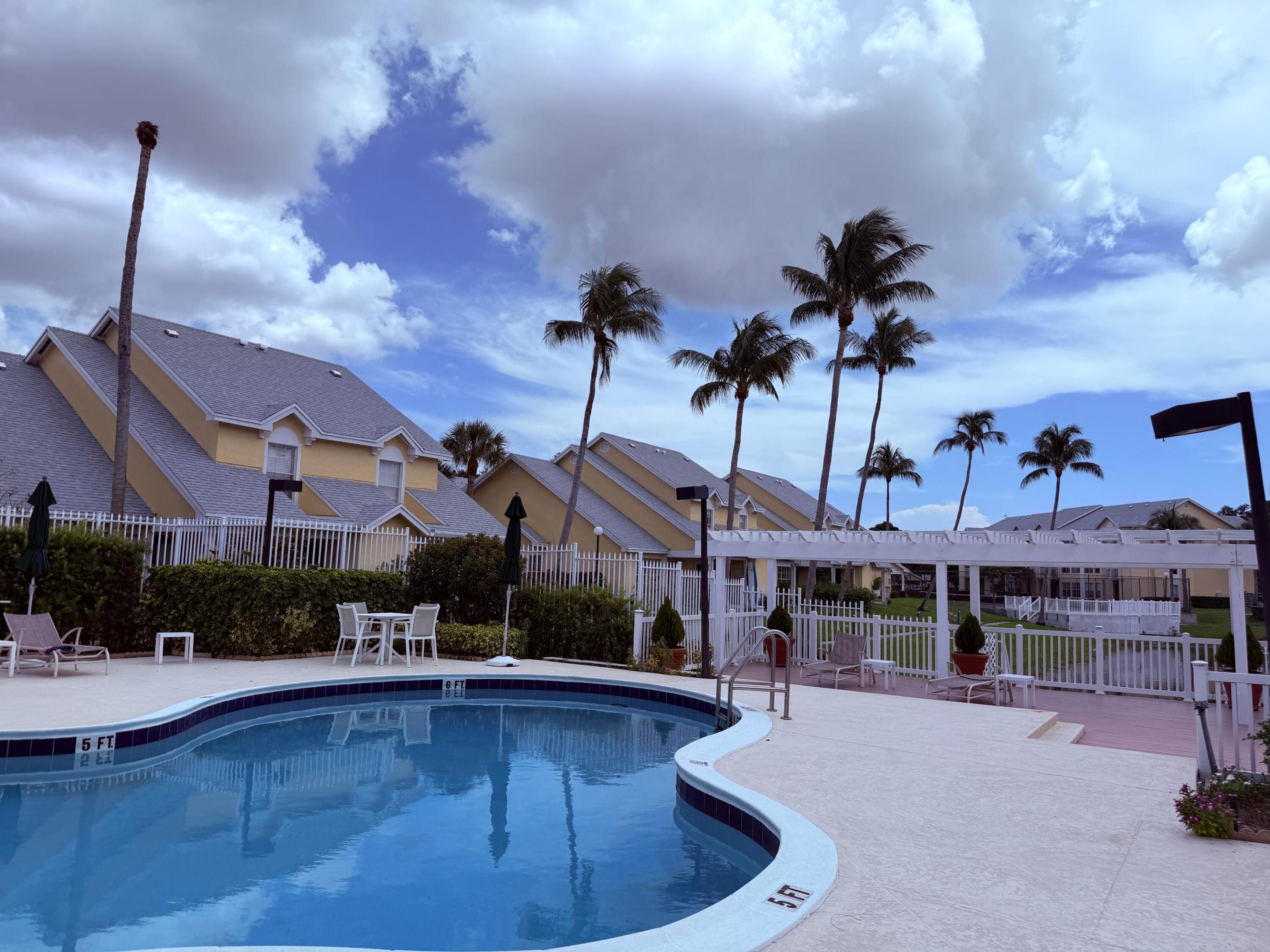 6347 La Costa Drive B Property Photo 3