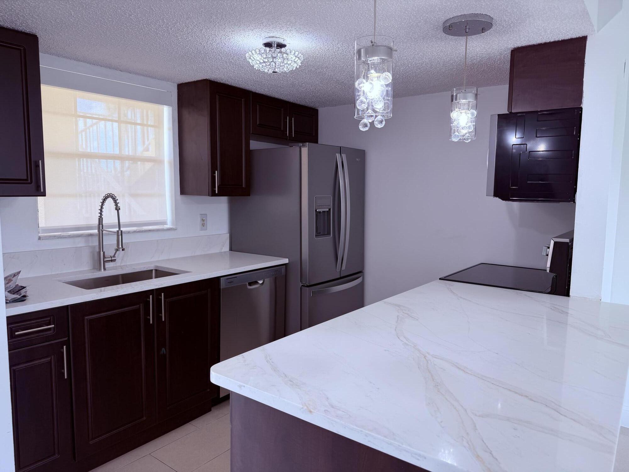 6347 La Costa Drive B Property Photo 9
