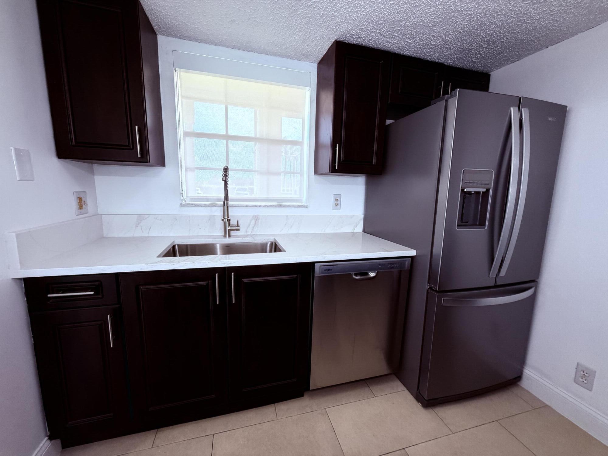 6347 La Costa Drive B Property Photo 22