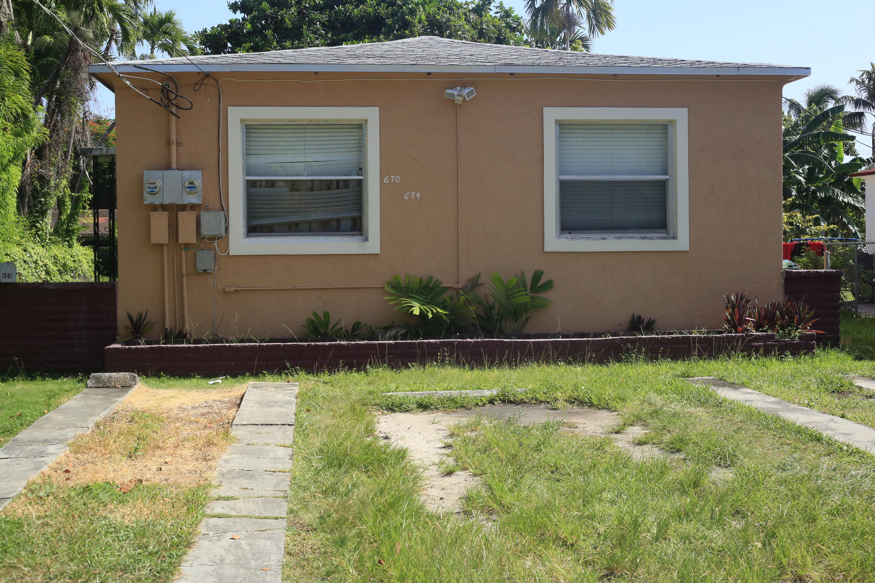 670 Ne 87th Street Property Photo 1