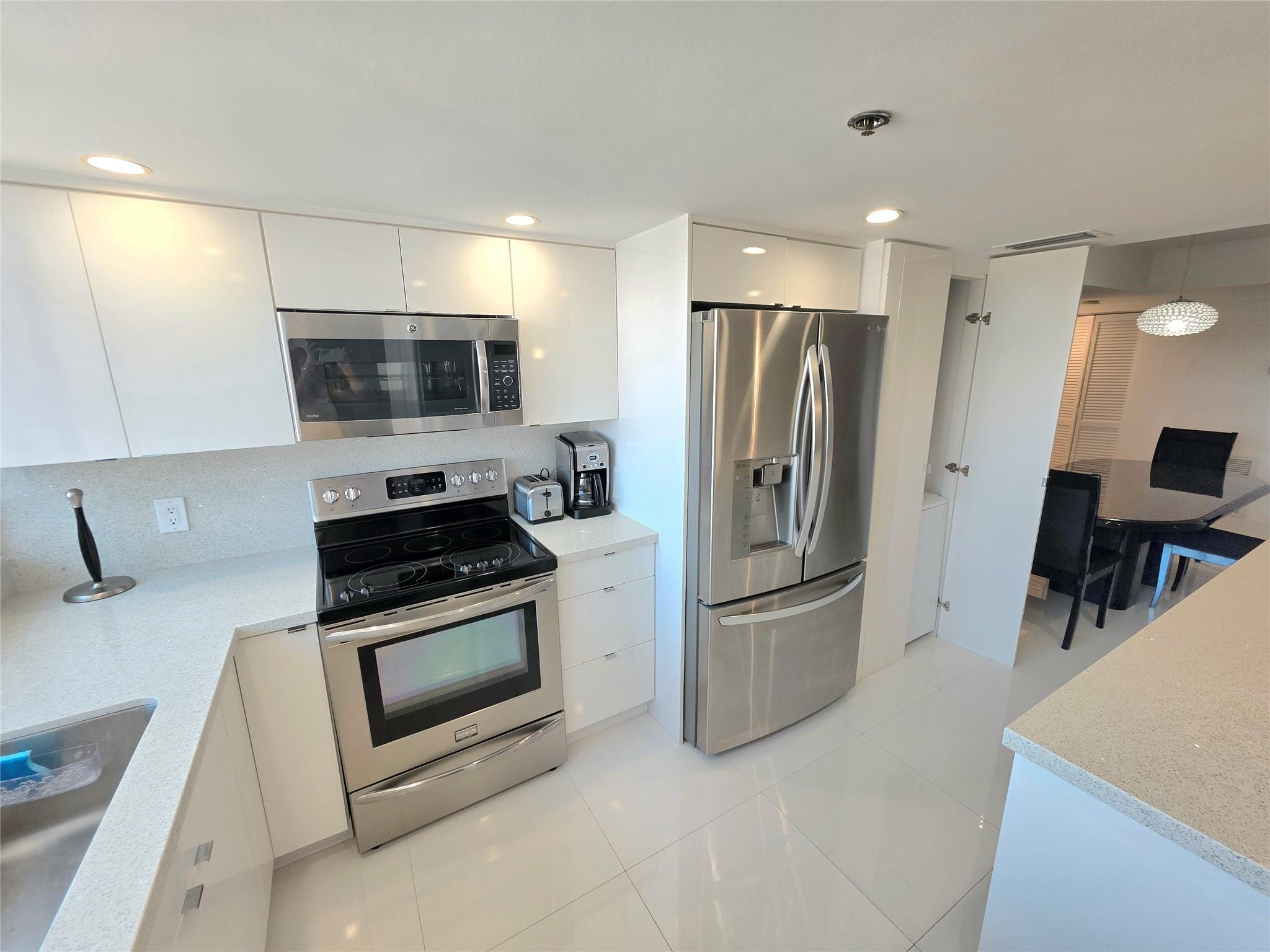 1361 S Ocean Boulevard 1006 Property Photo 13