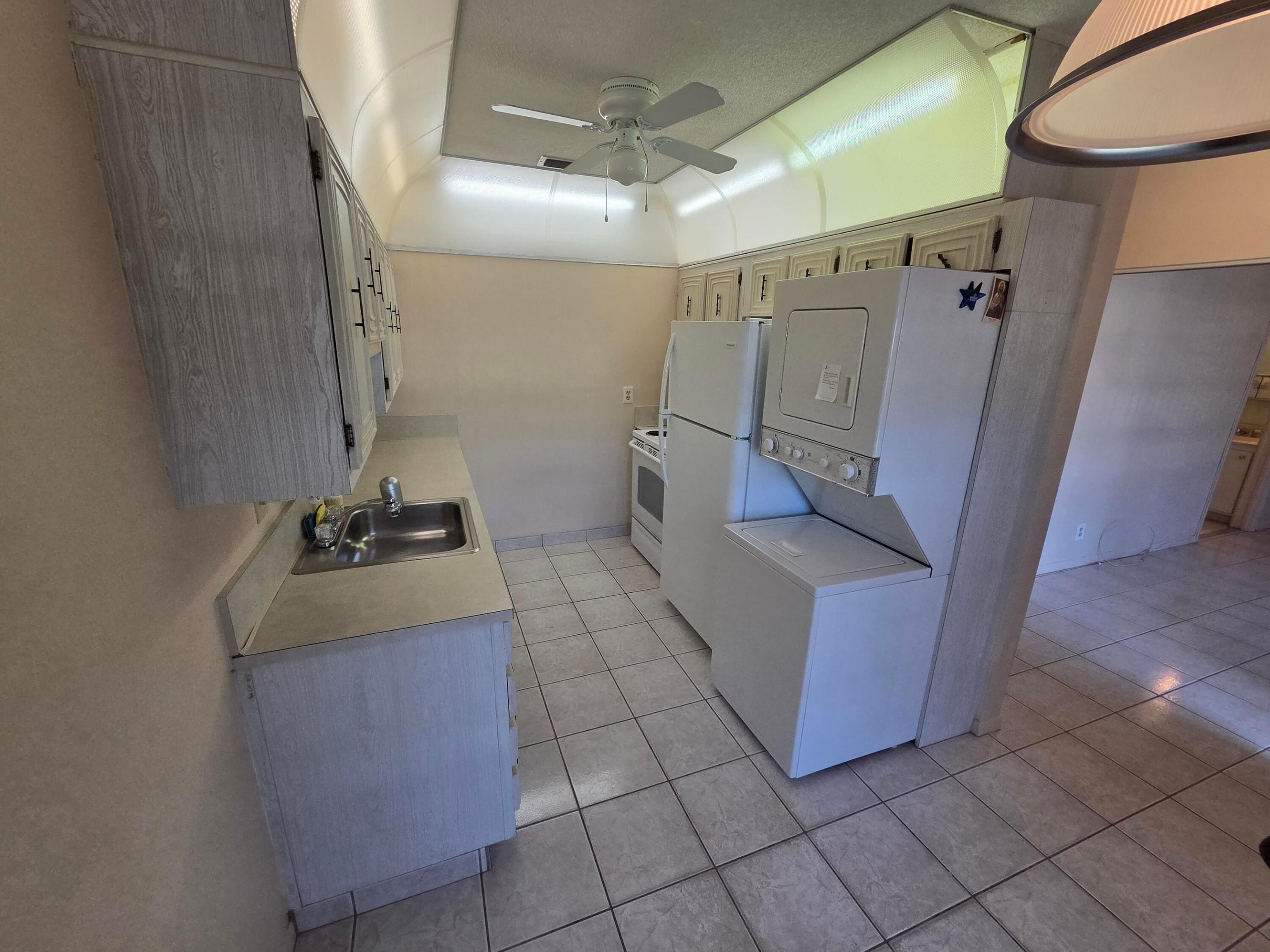 8590 Chevy Chase Drive 130 Property Photo 6