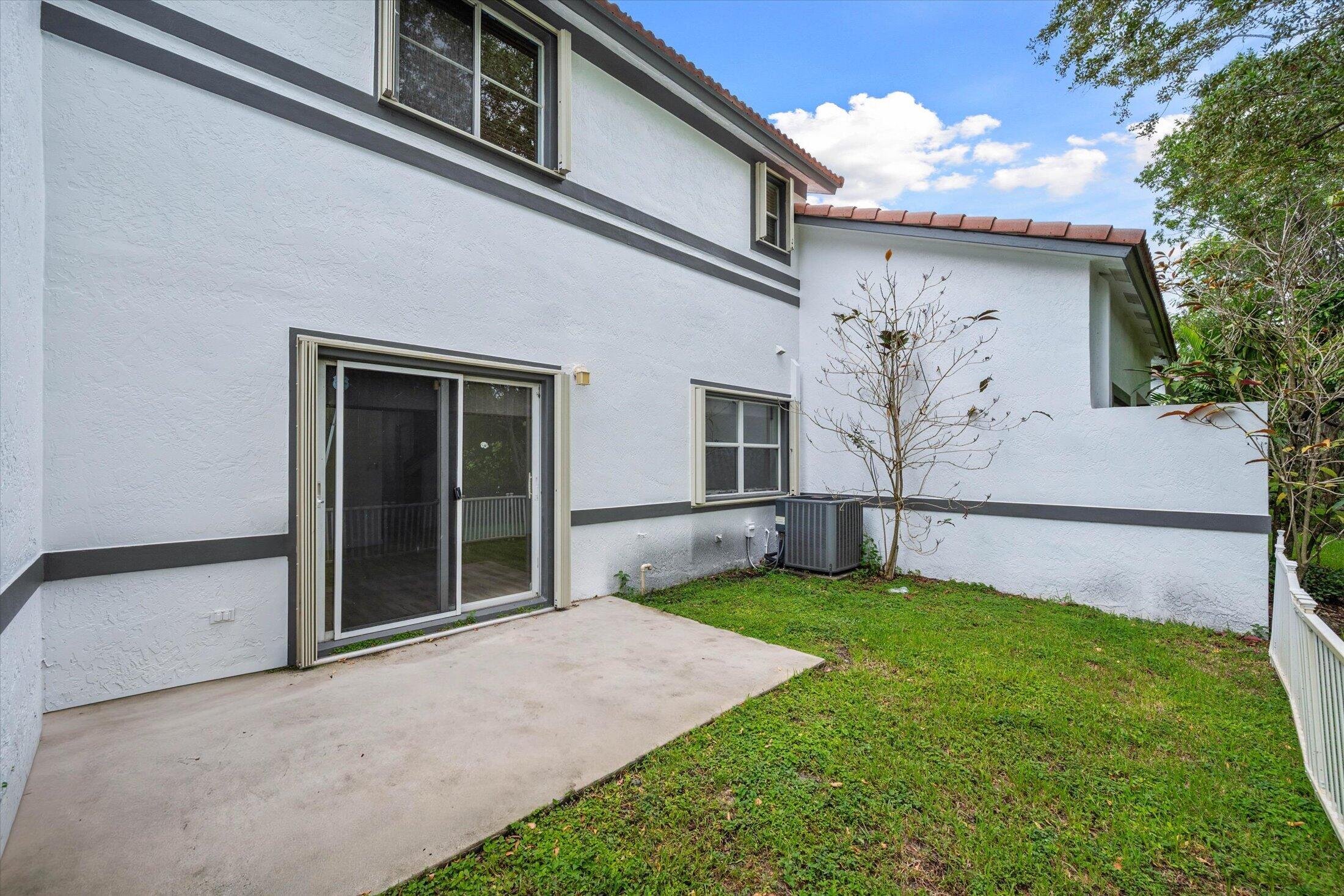 2030 Nw 99th Way Property Photo 36