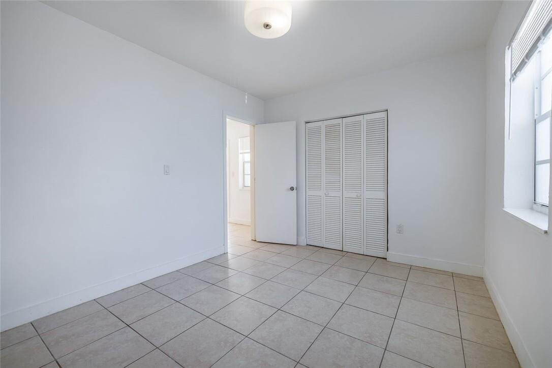 20 Ne 169th Street 1-2 Property Photo 21